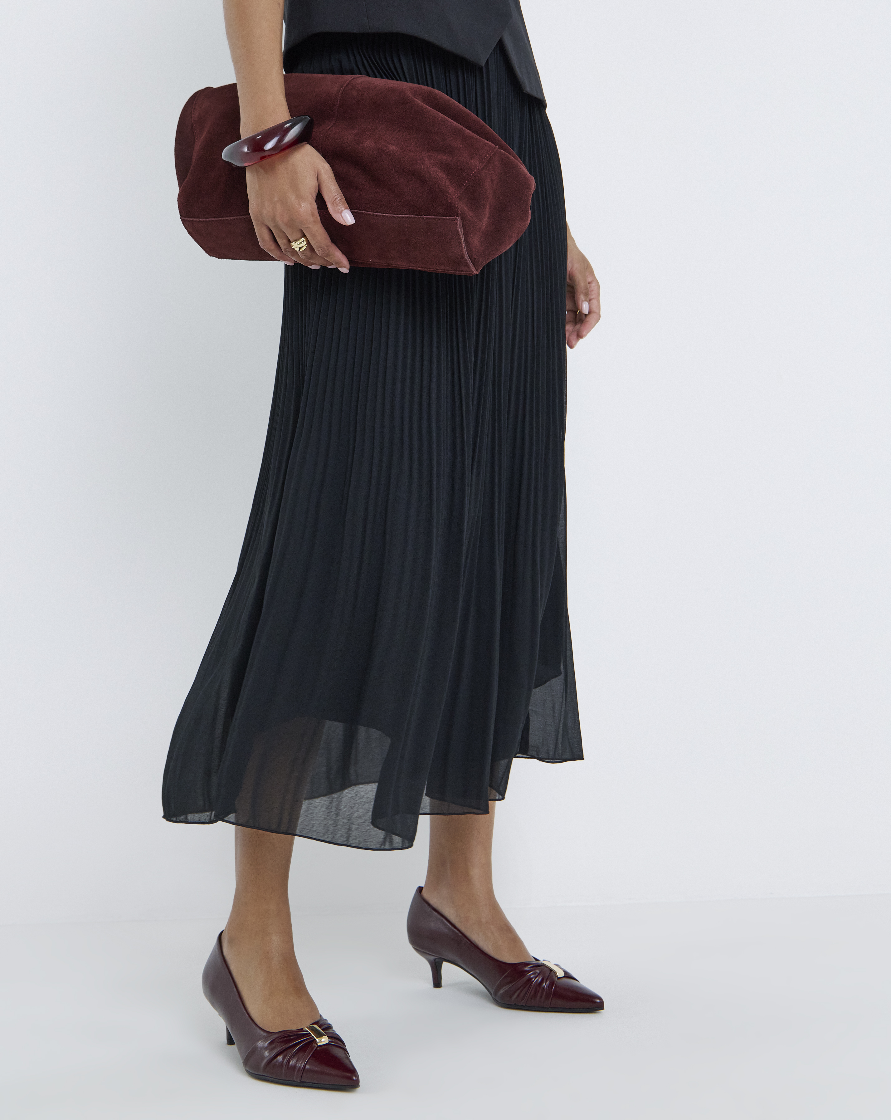 New In - Hardware Detail Court Shoe Wide