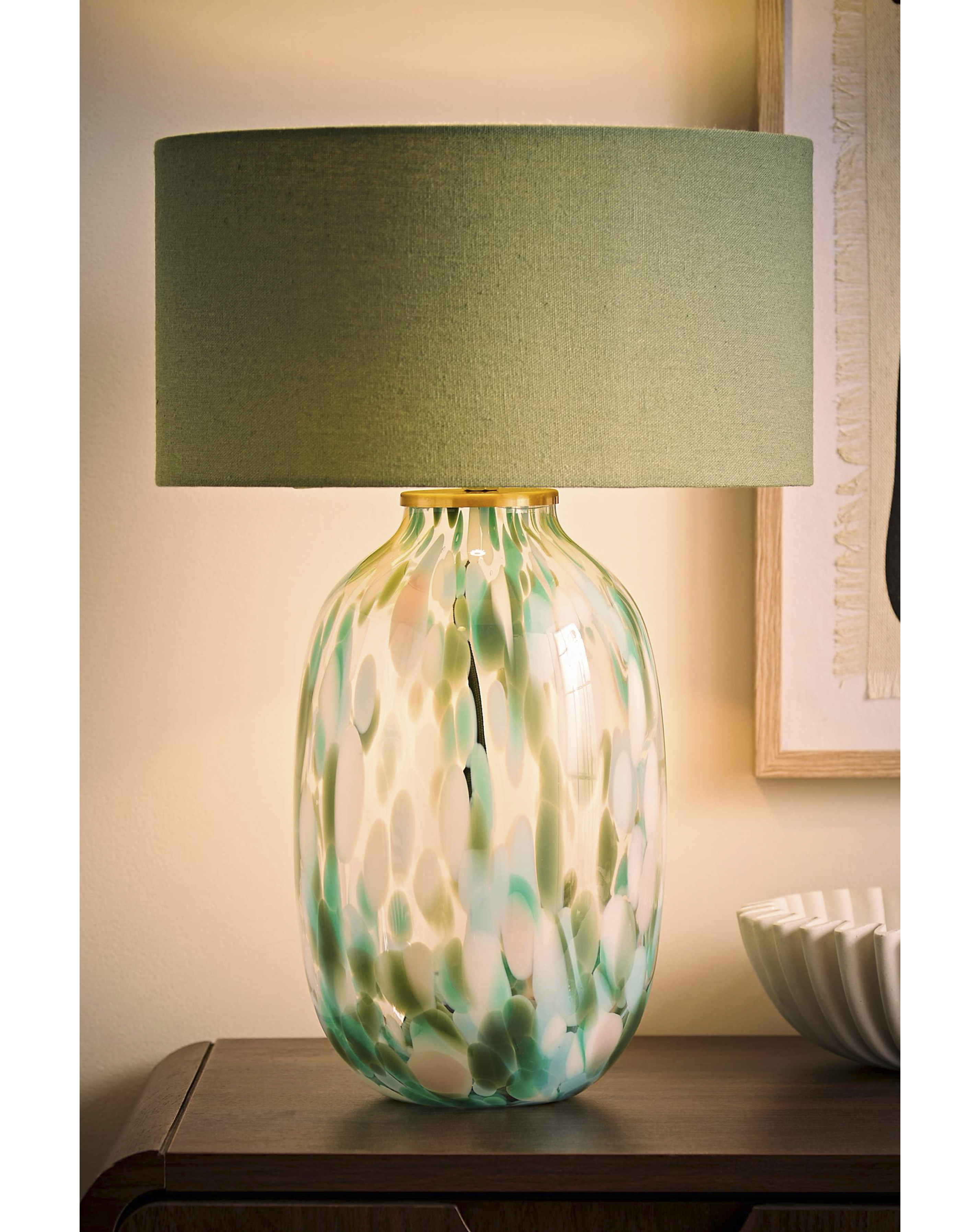 ValueLights Belinda Green Confetti Glass Table Lamp