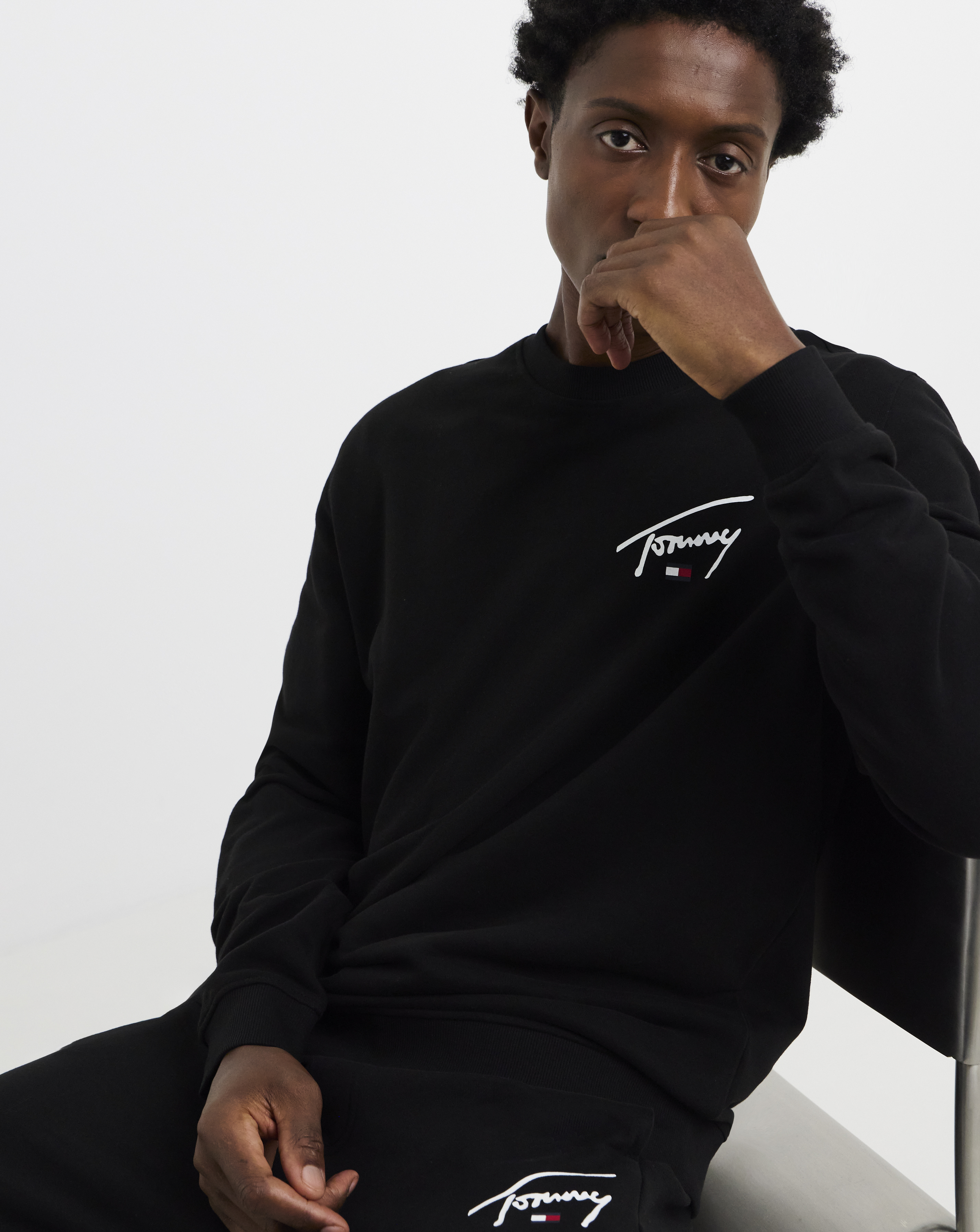 Tommy Jeans Black Crew Neck Sweatshirt - Image 4