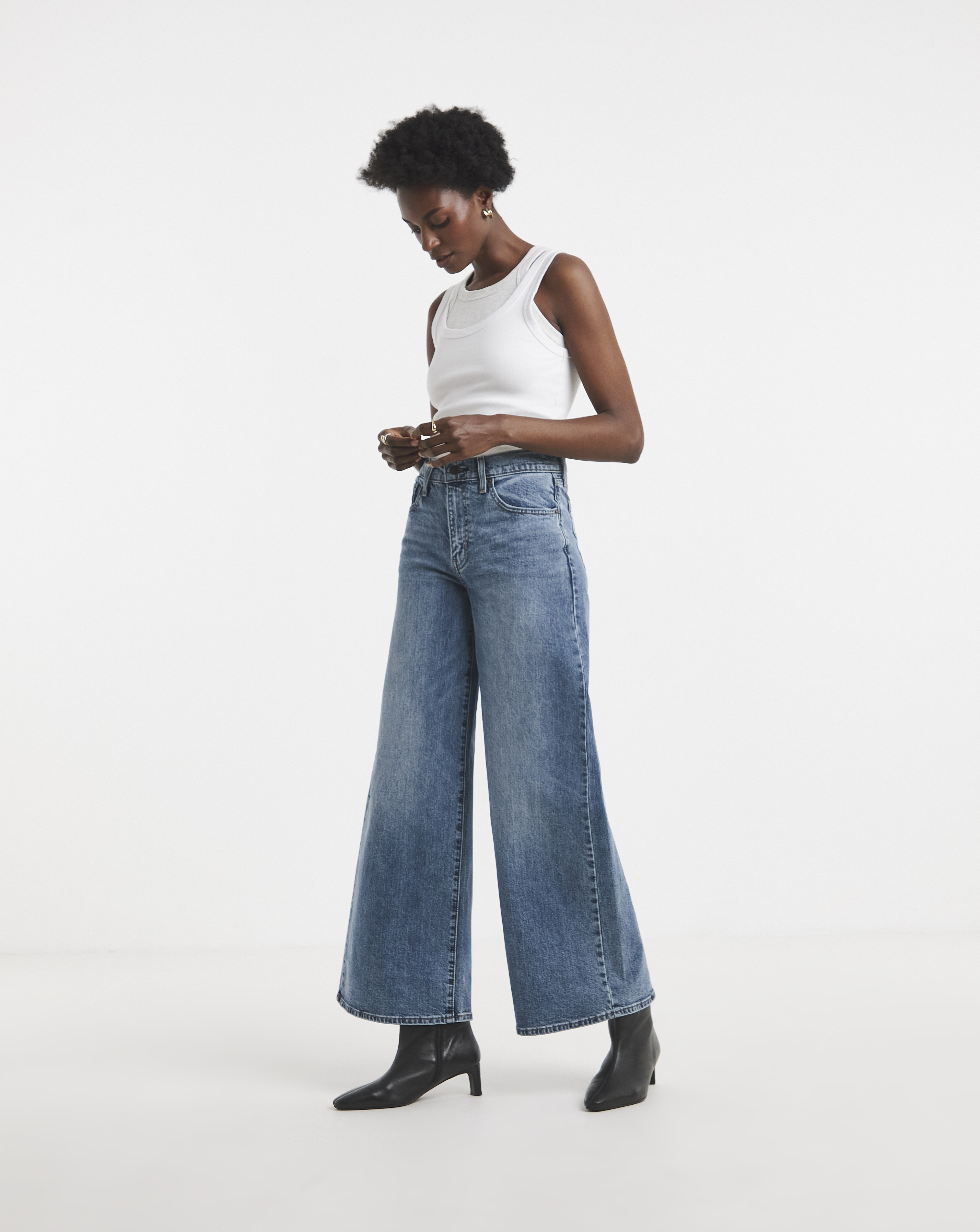 Levi's 728 High Rise Wide Leg Jean