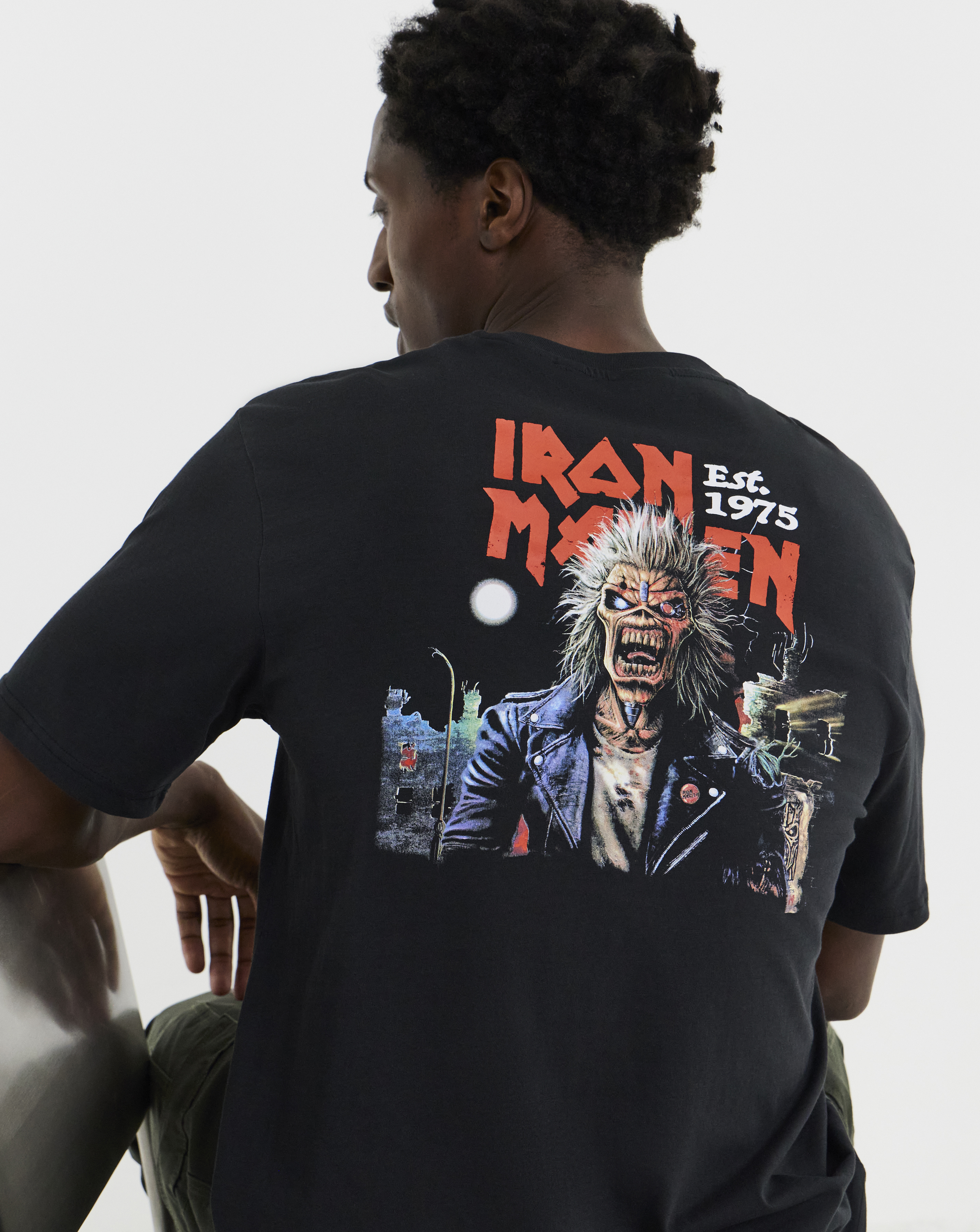 Only & Sons Iron Maiden Back Print Relaxed Fit T-Shirt - Black