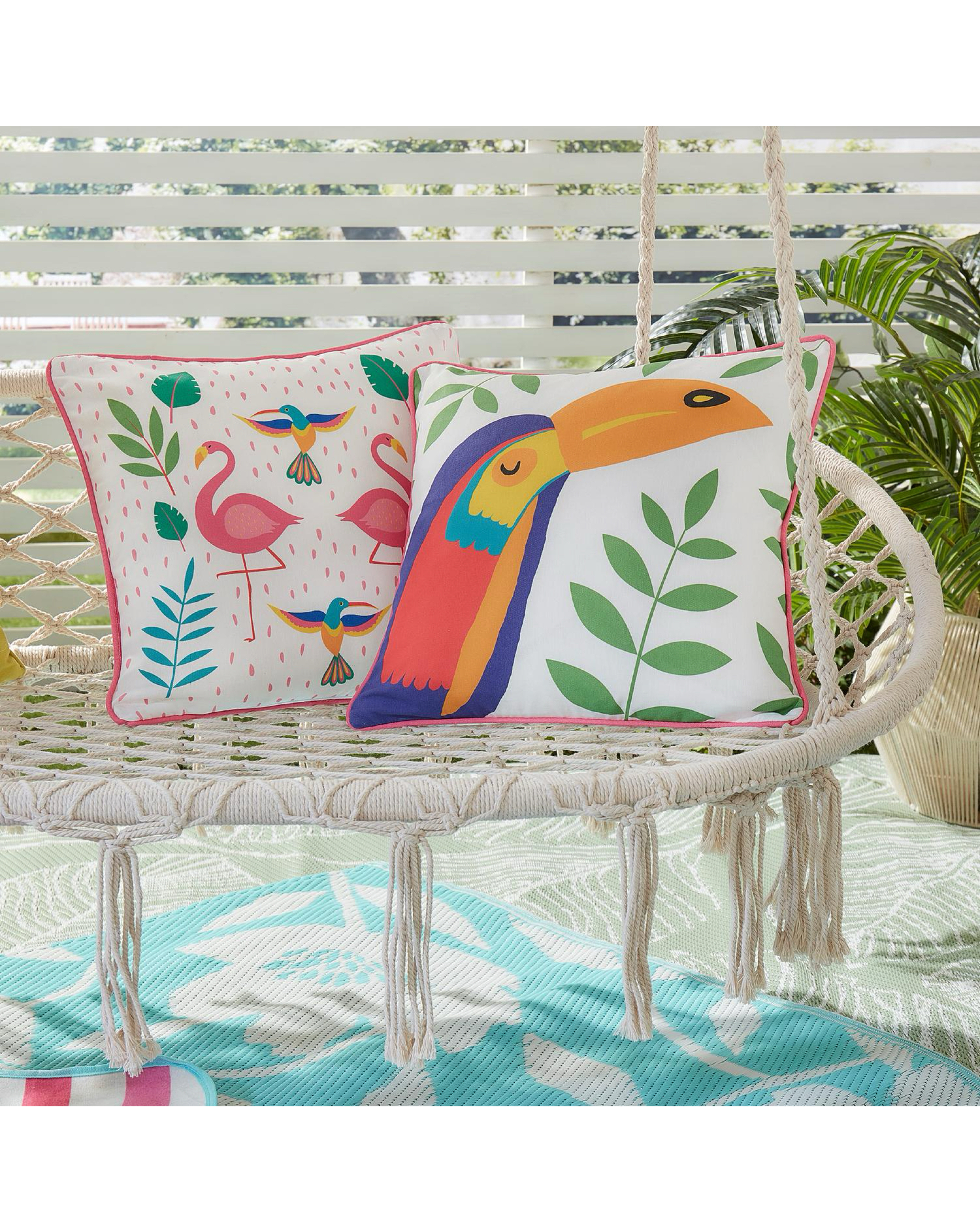 New In - Fusion Tropical Flamingo Outdoor Cushion