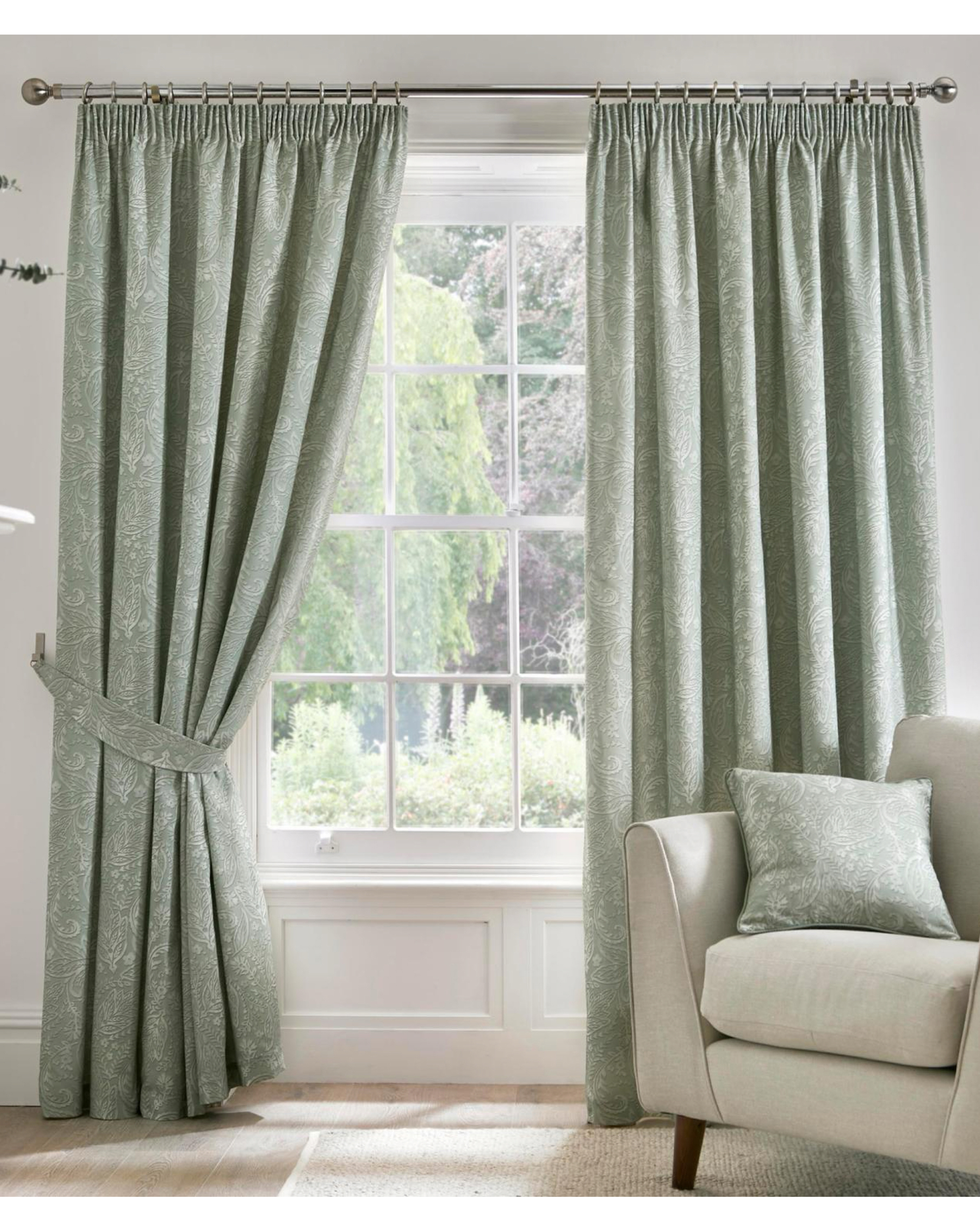 D&D Aveline Pencil Pleat Curtains