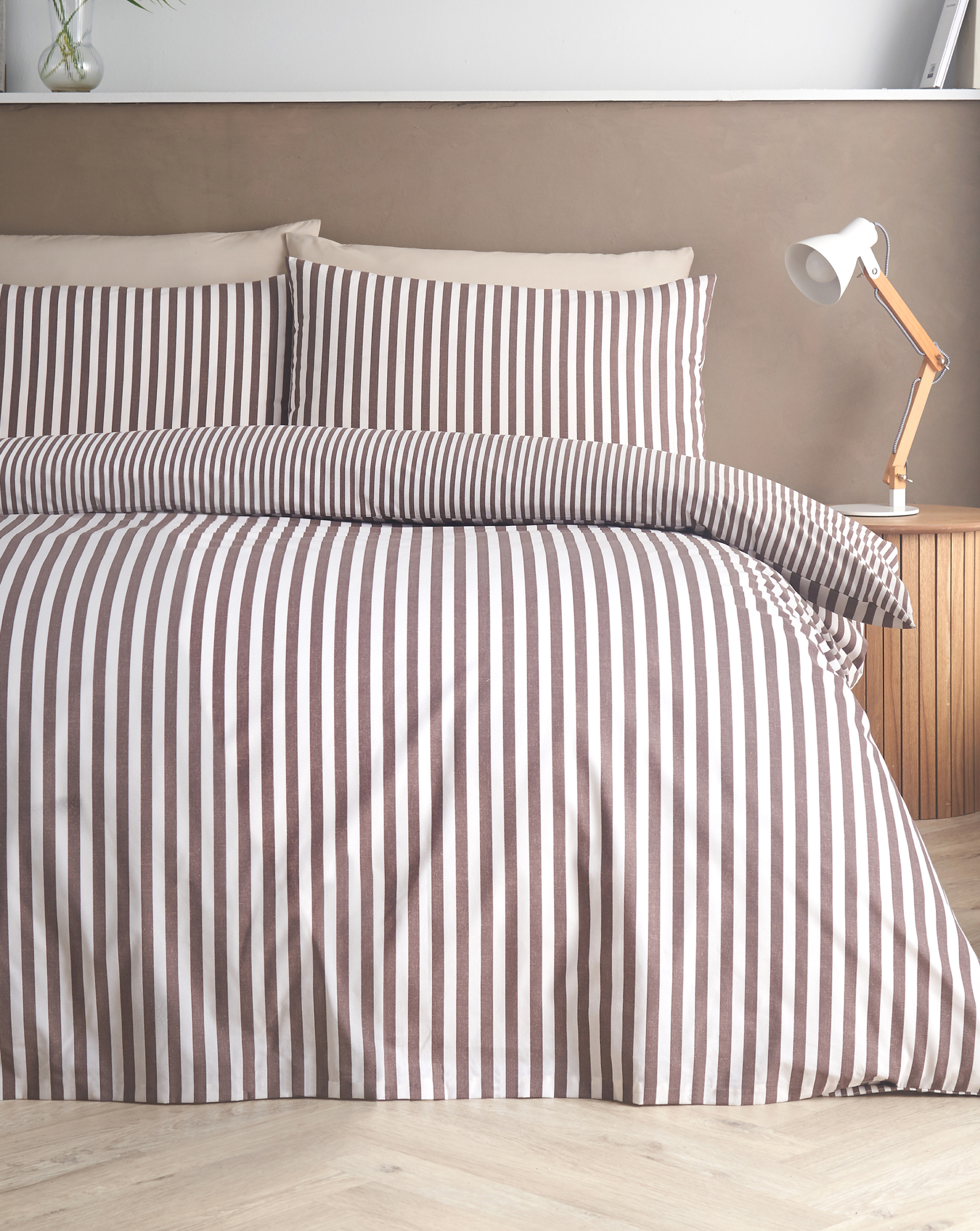 Epping Textured Stripe Reversible Duvet Cover Set - Image 2