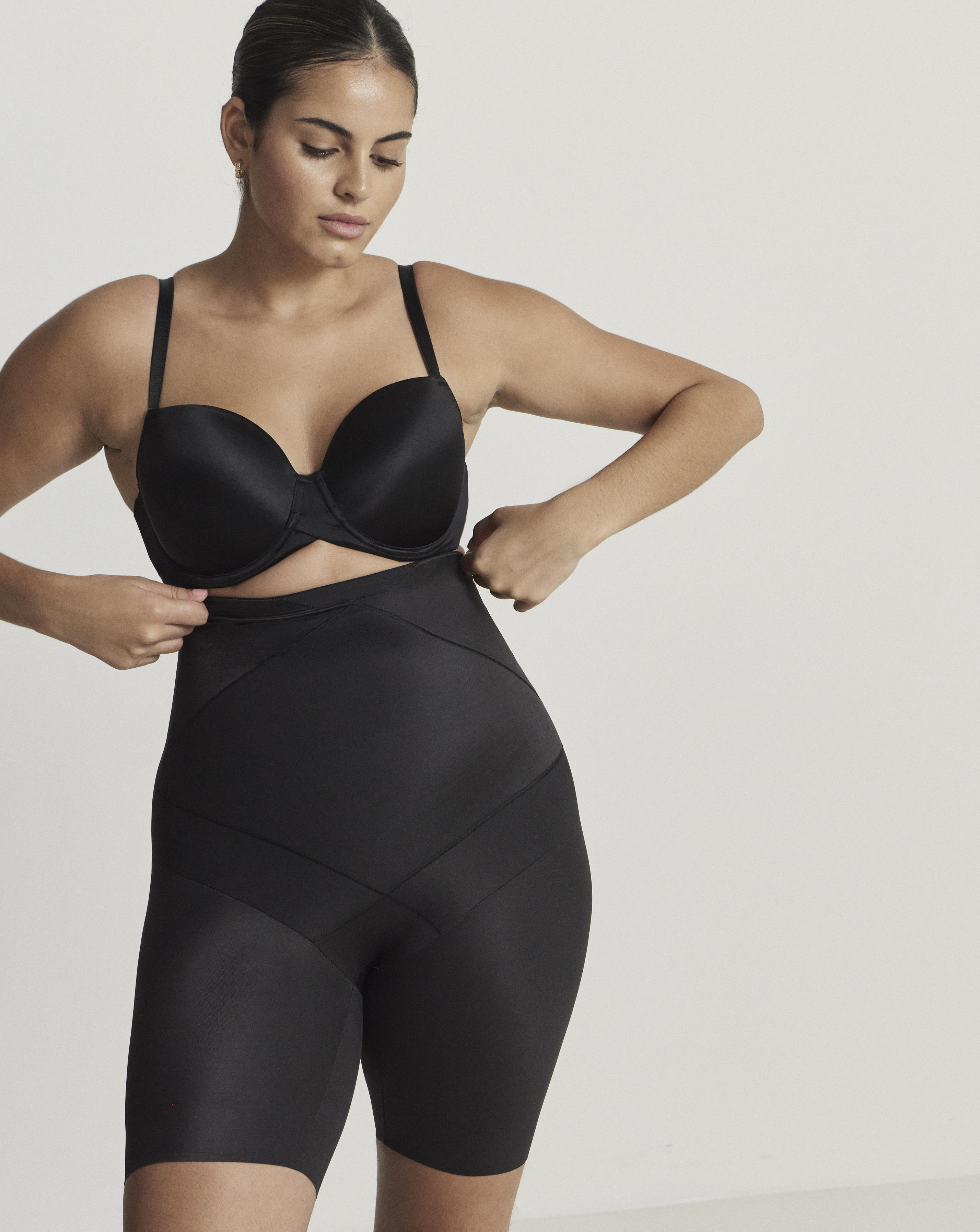 Miraclesuit TummyTuck Thigh Slimmer Blk