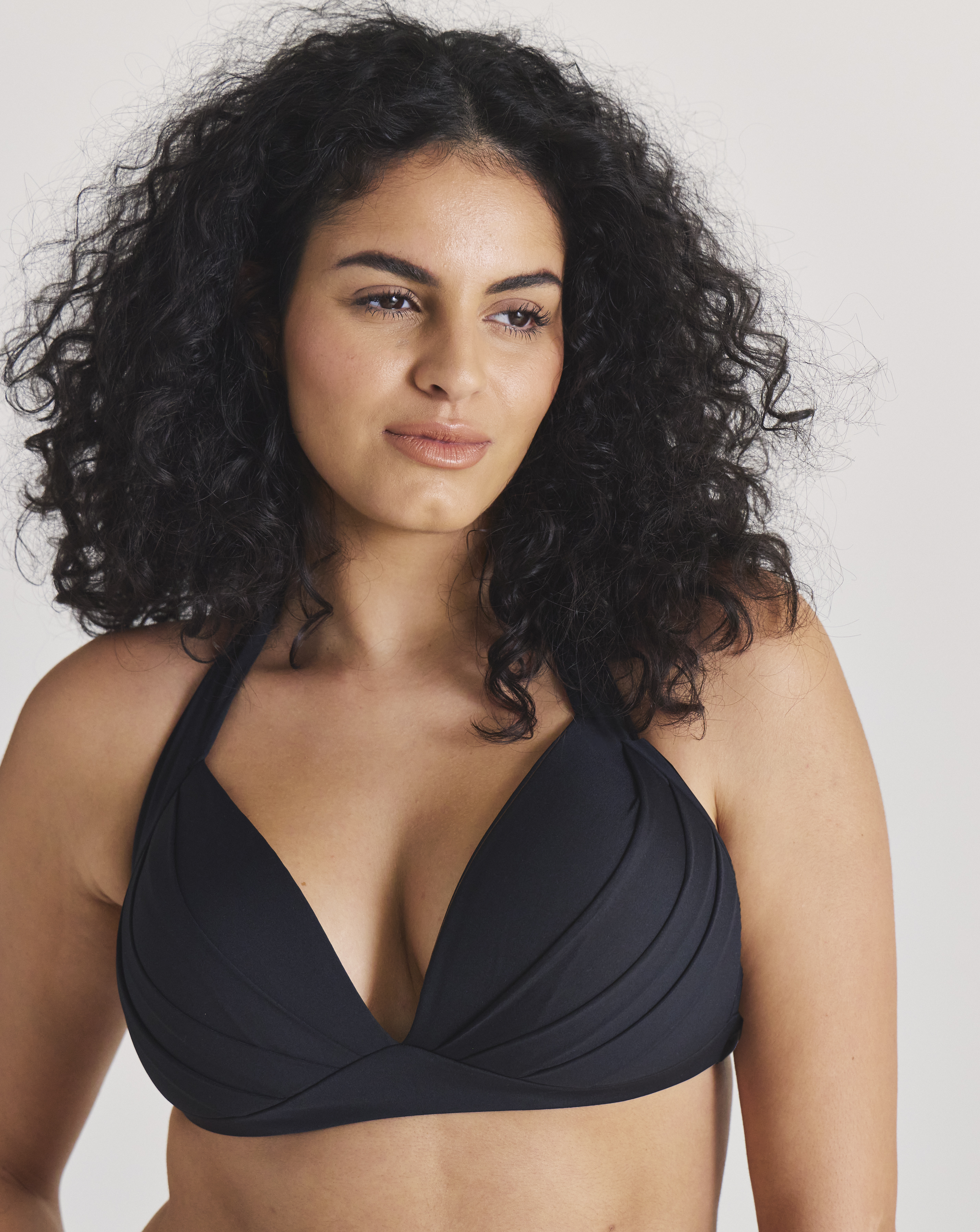 New In - Magisculpt Triangle Bikini Top