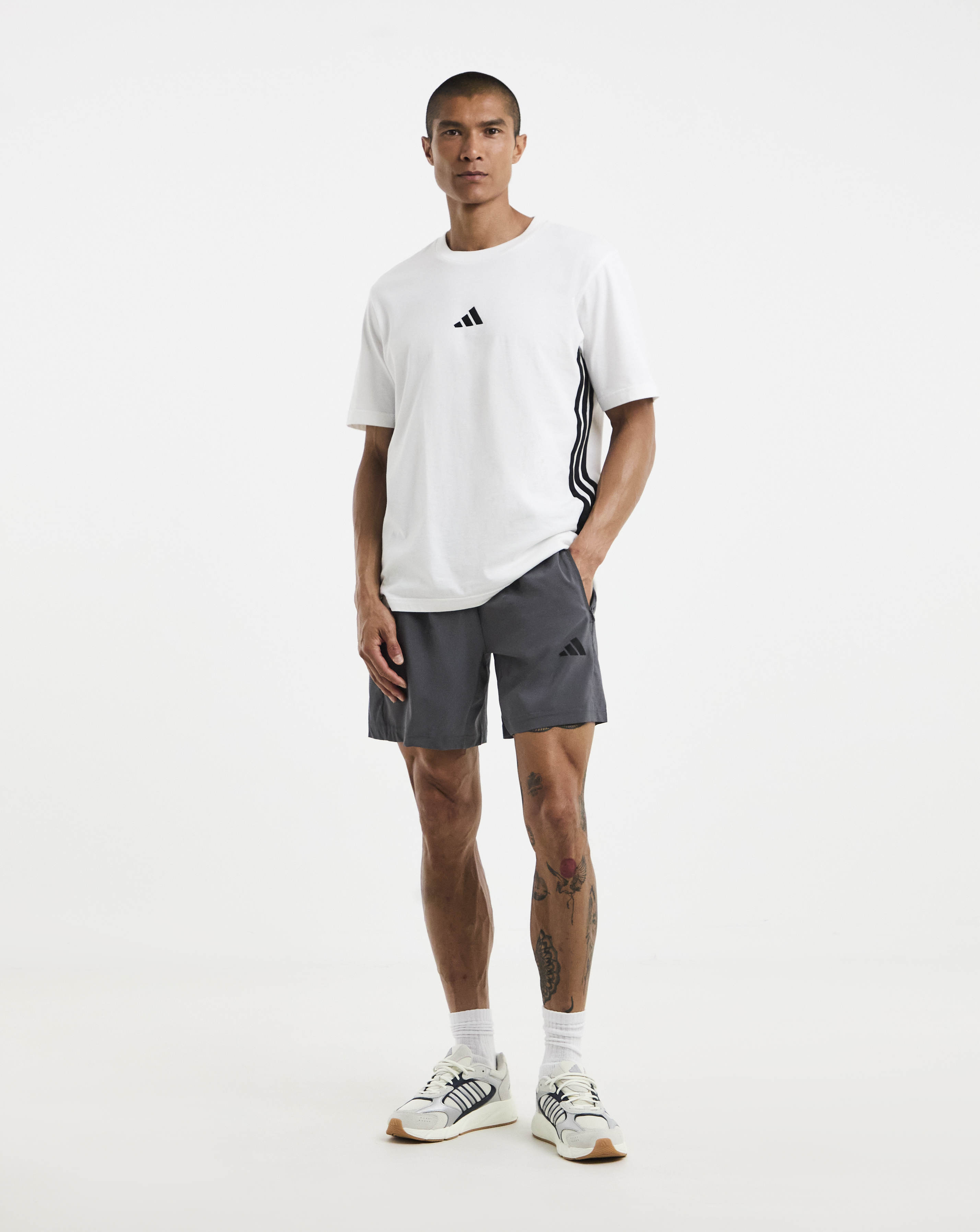 adidas Work Out Essentials Woven 7 inch Shorts