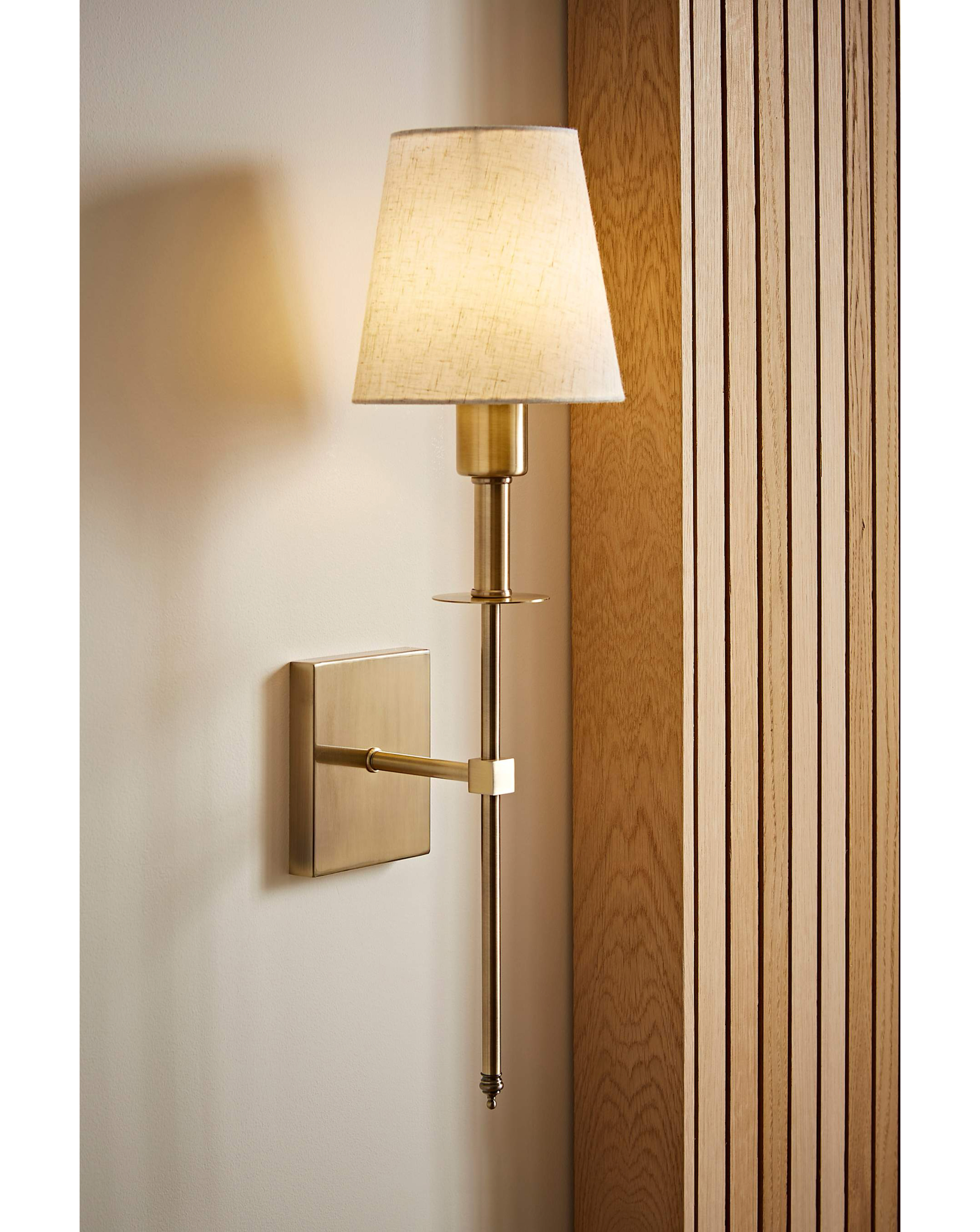 ValueLights Kincaid Antique Brass Rechargeable Easy Fit Wall Light Shade
