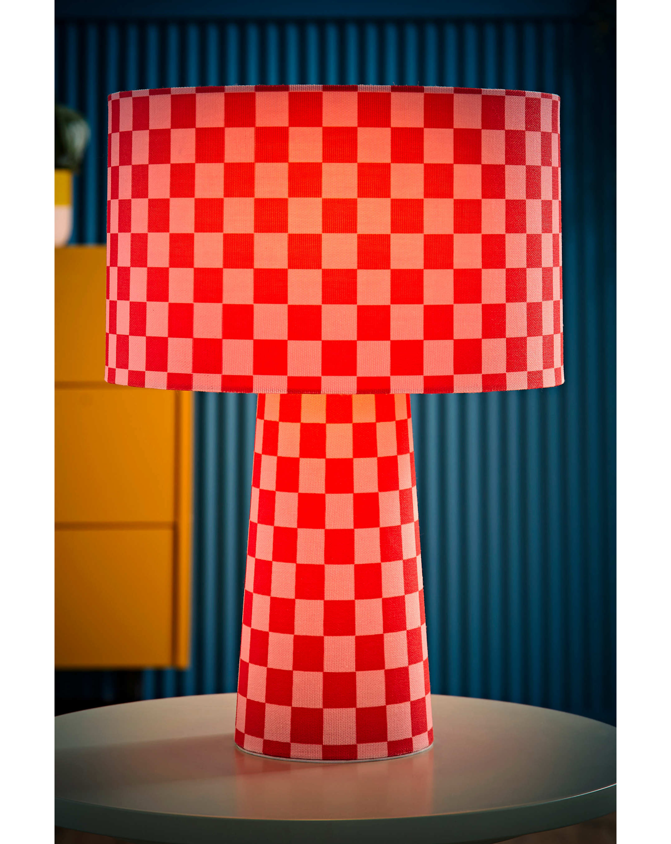 ValueLights Pritchard Pink Checkerboard Fabric Table Lamp