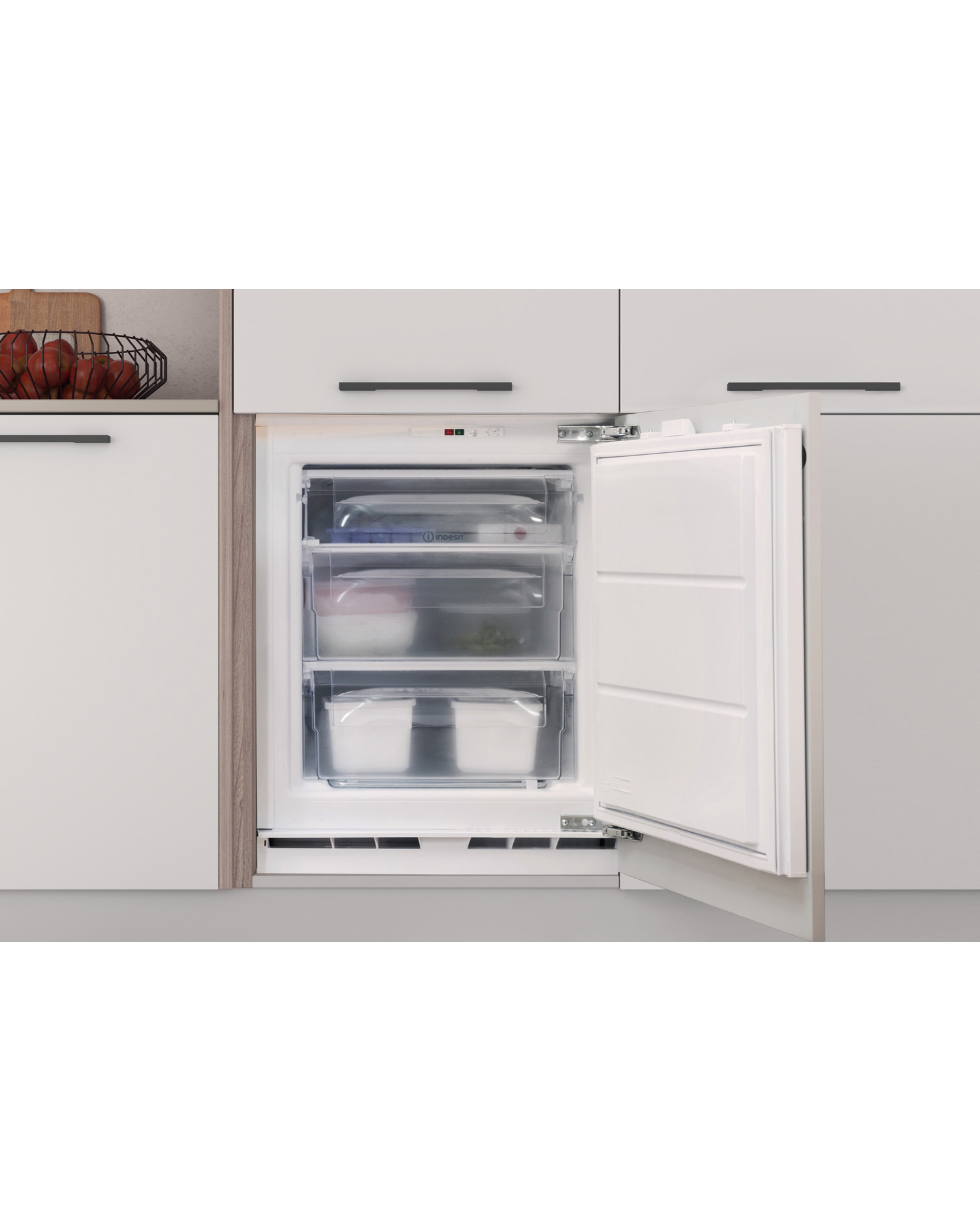 New In - Indesit INBUFZ011.UK Integ Freezer