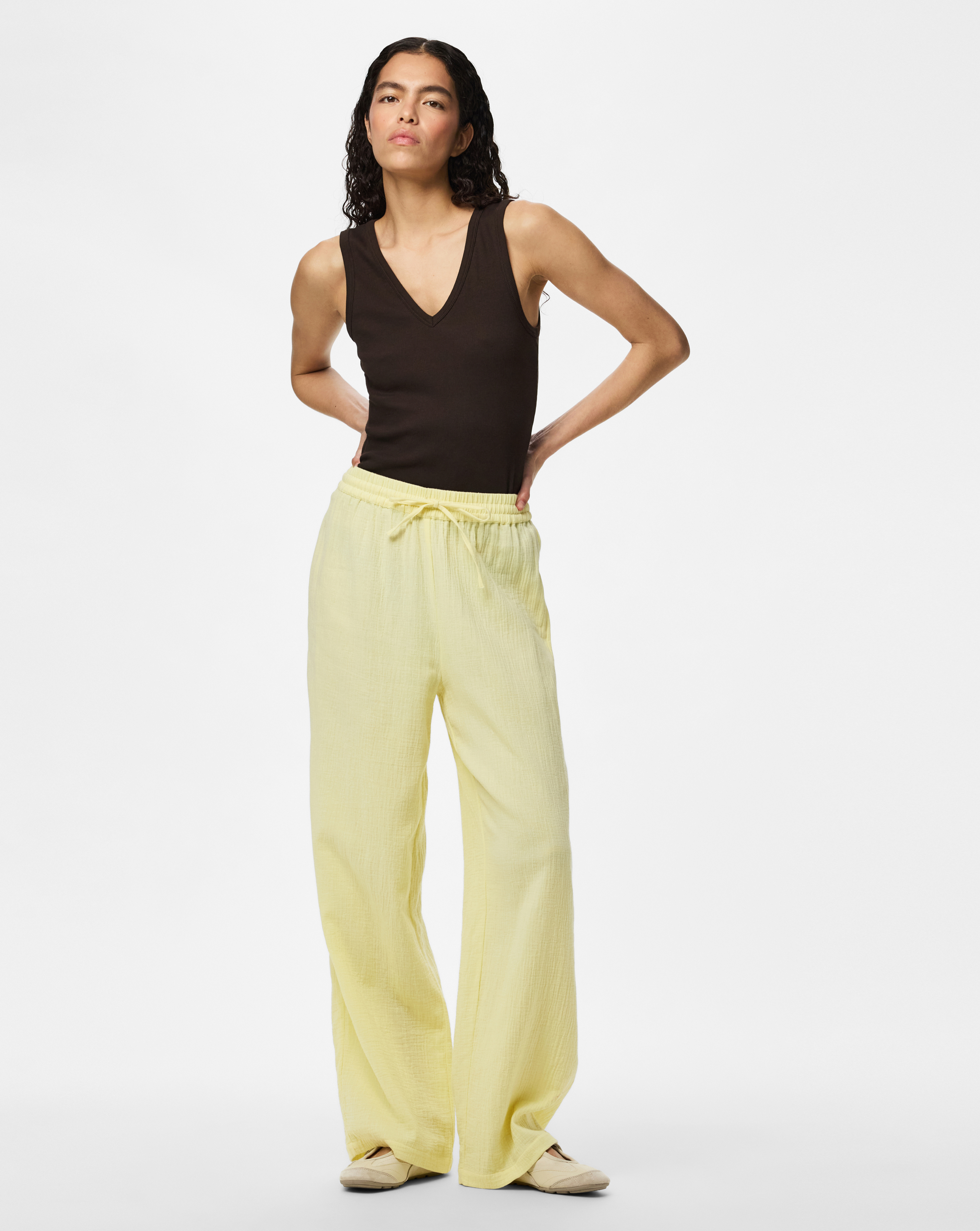 Pieces Sastina High Waisted Wide Leg Trousers