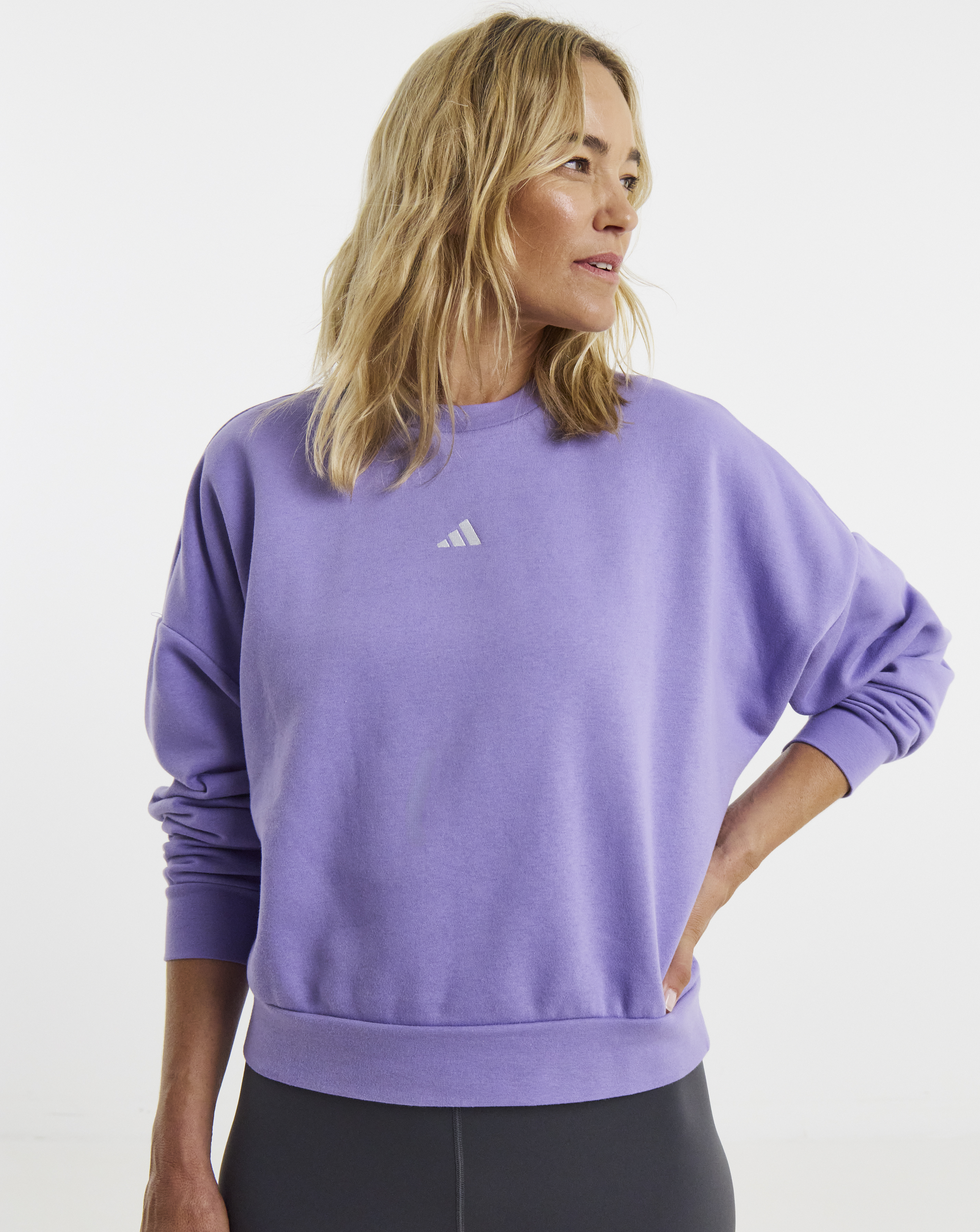 adidas Essentials Small Logo Feel Cozy Sweatshirt