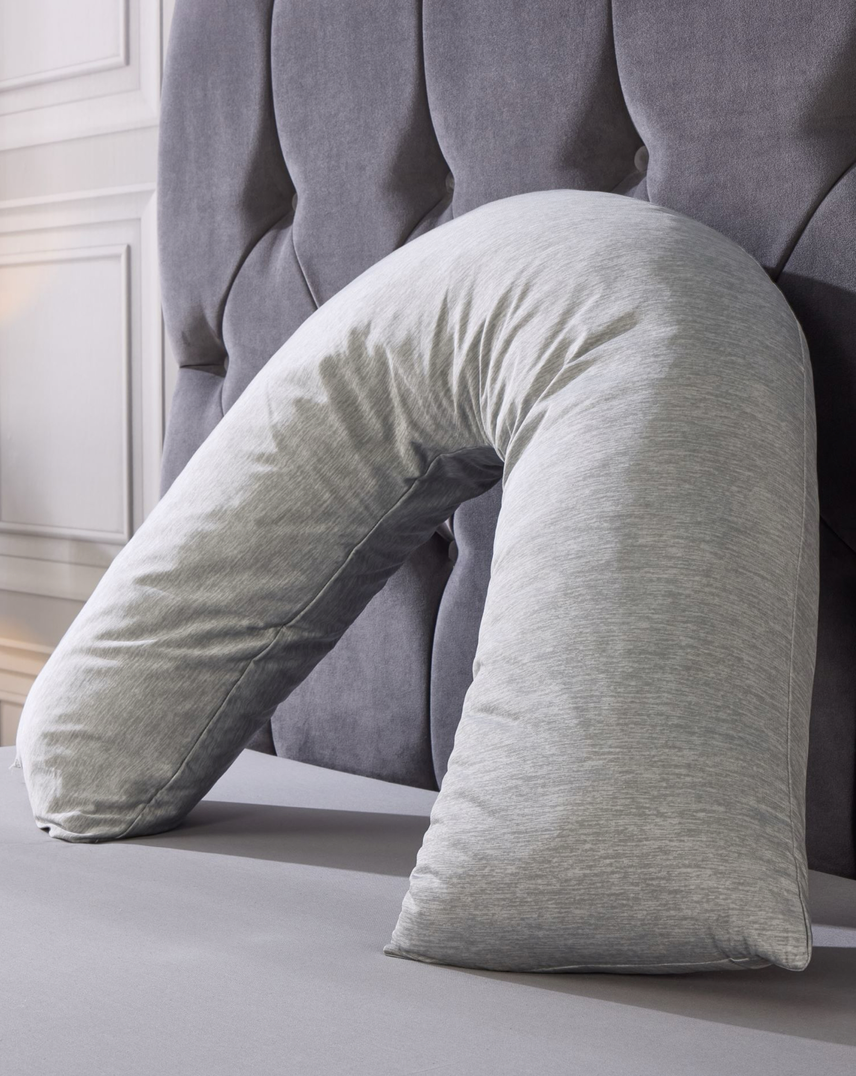 Downland Cooling V-Shape Support Pillow