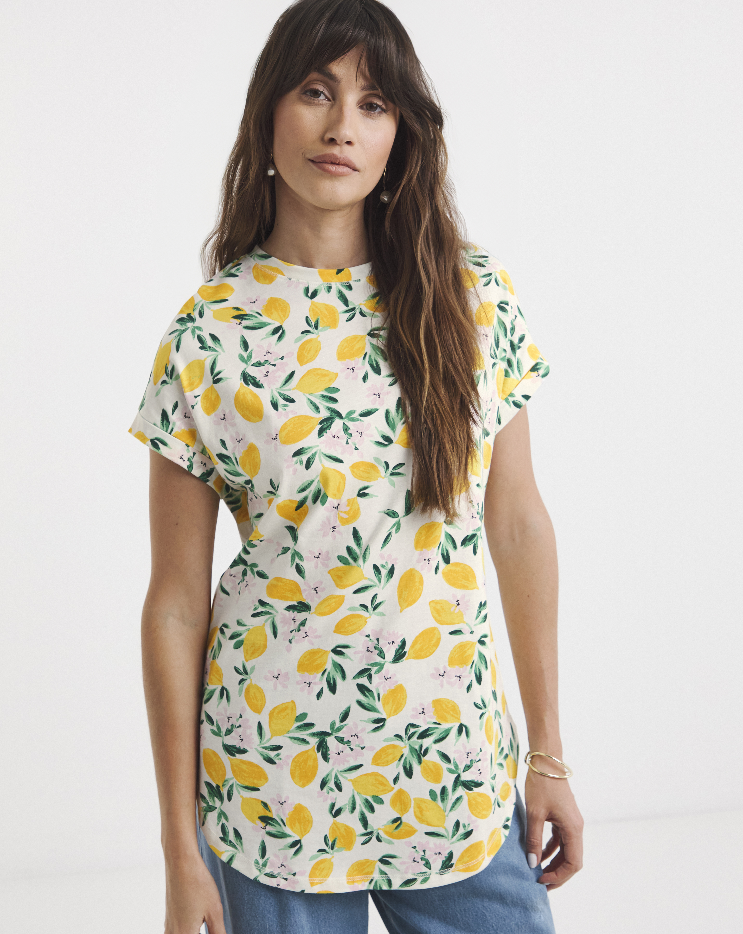 The Longline Short Sleeve Curved Hem