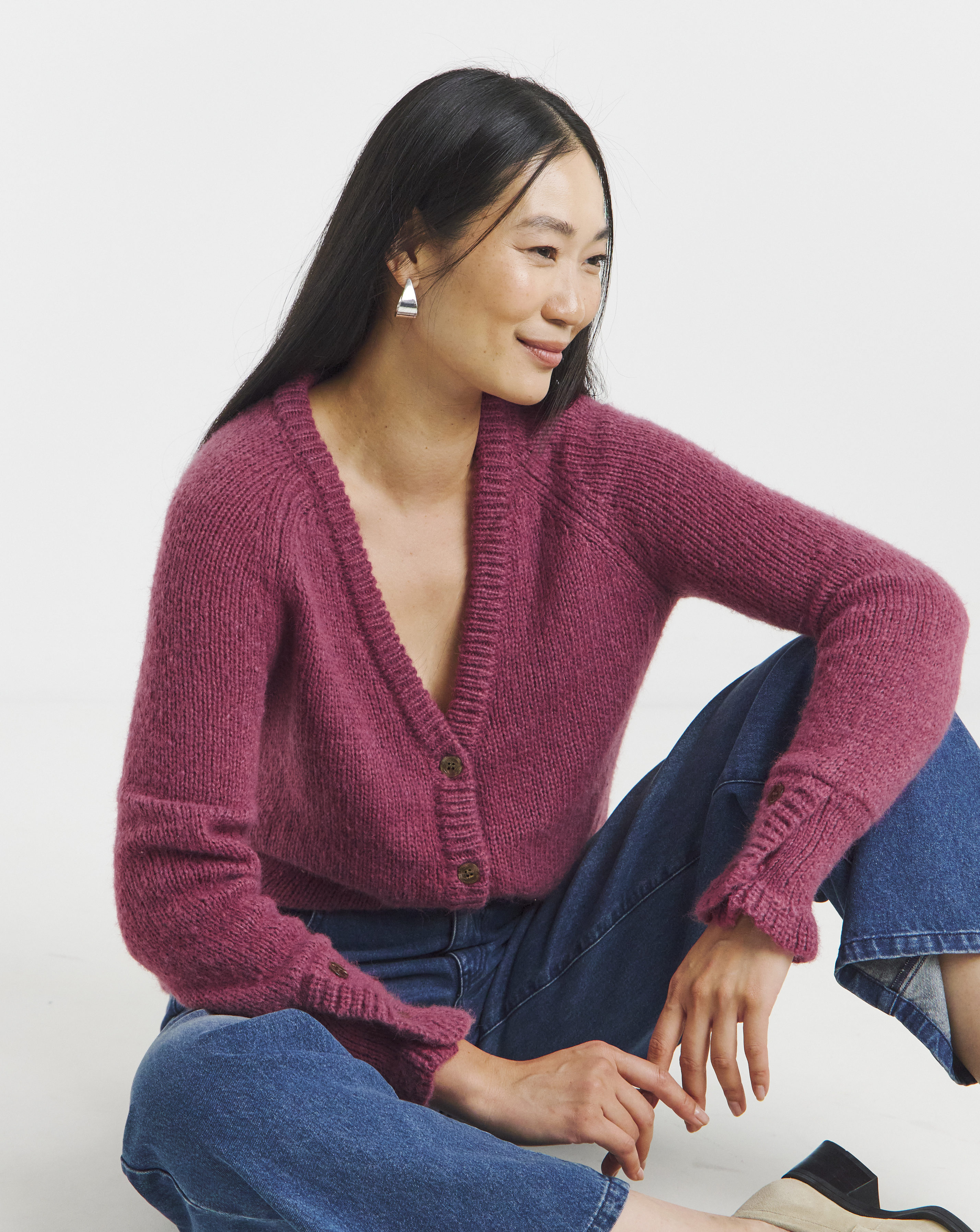 FRILL SLEEVE FLUFFY YARN CARDIGAN