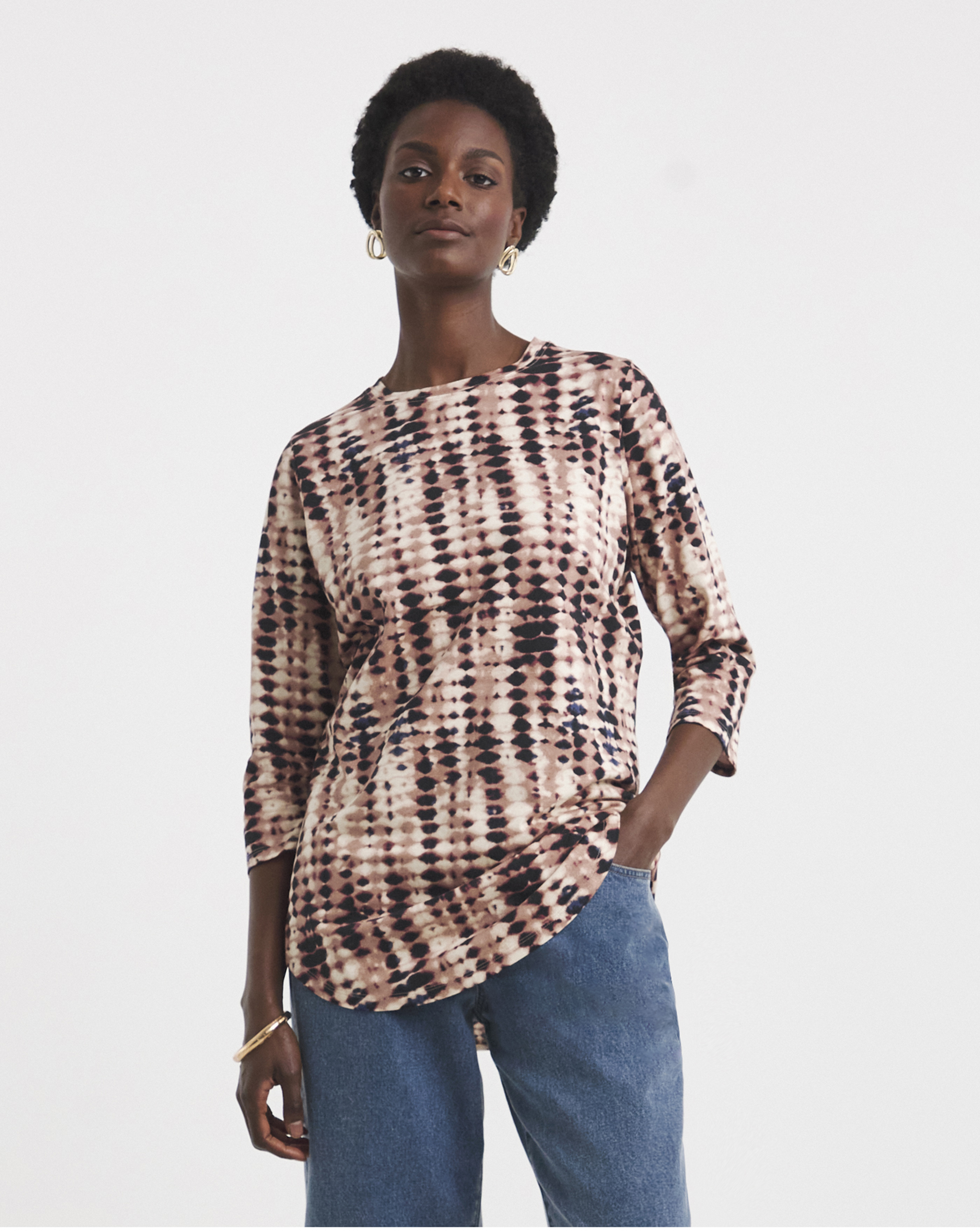 Long Line Curved Hem 3/4 Sleeve