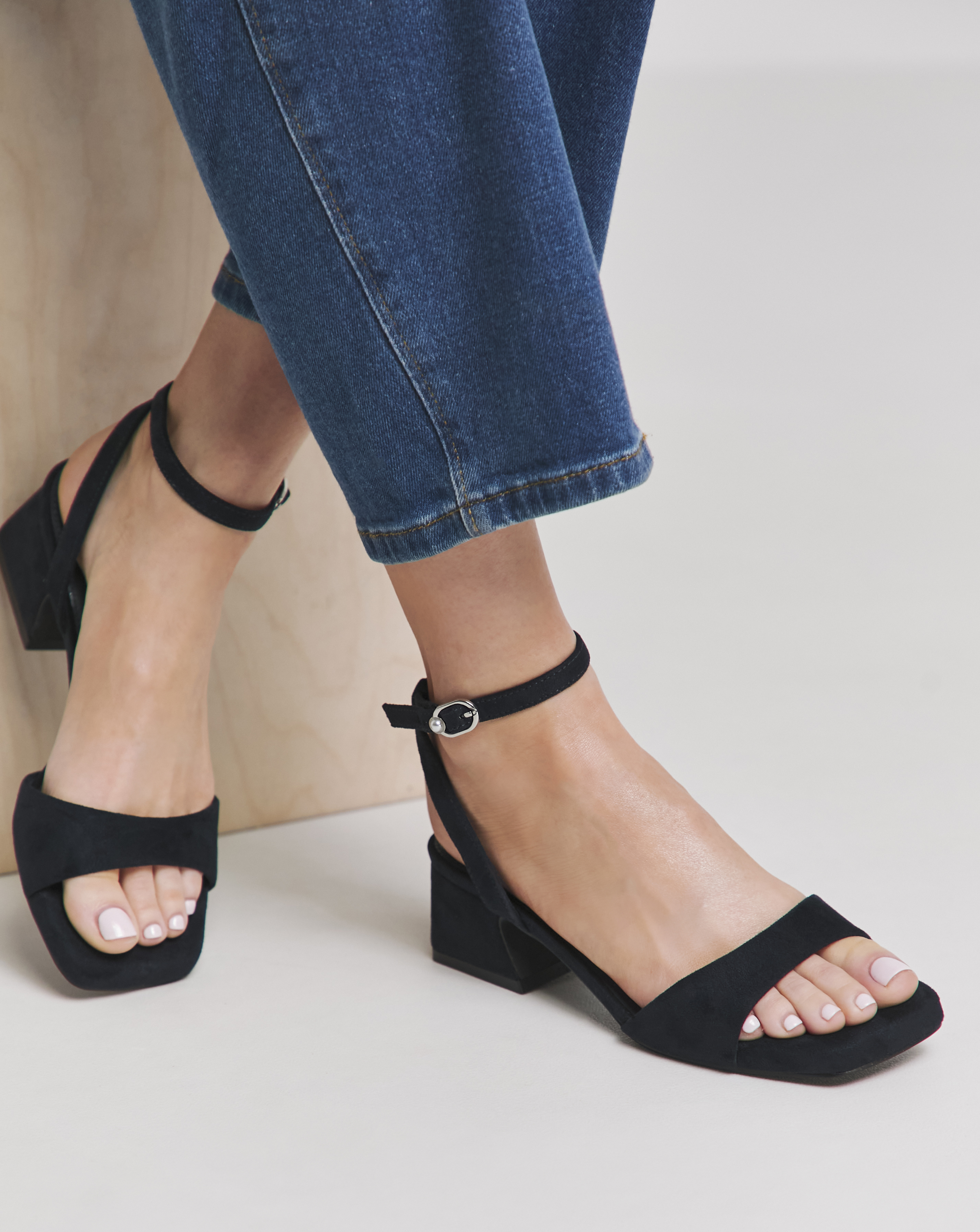 Barely There Low Block Heel Ex Wide