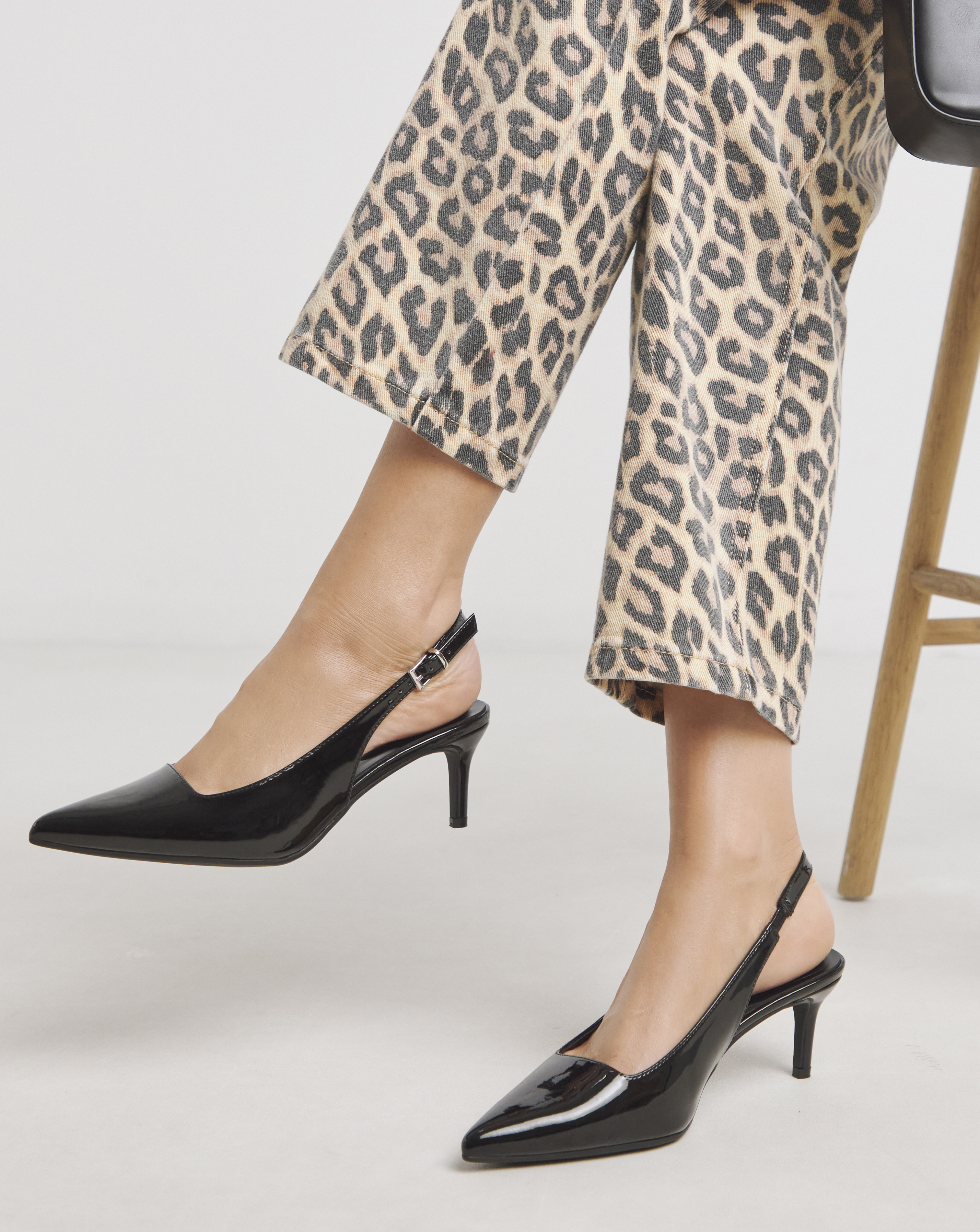 Pointed Toe Slingback Wide