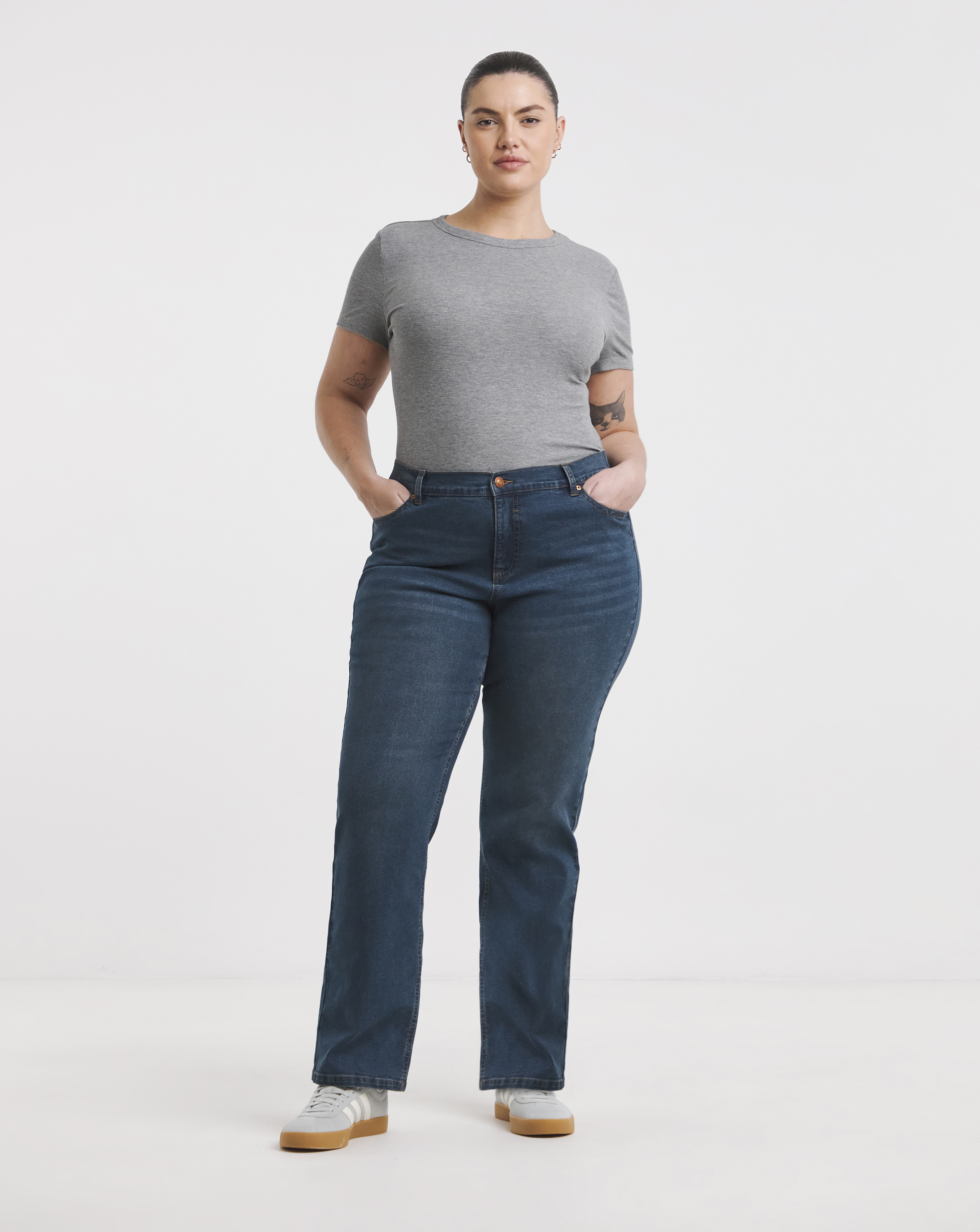Vintage Wash 24/7 Straight Leg Jeans