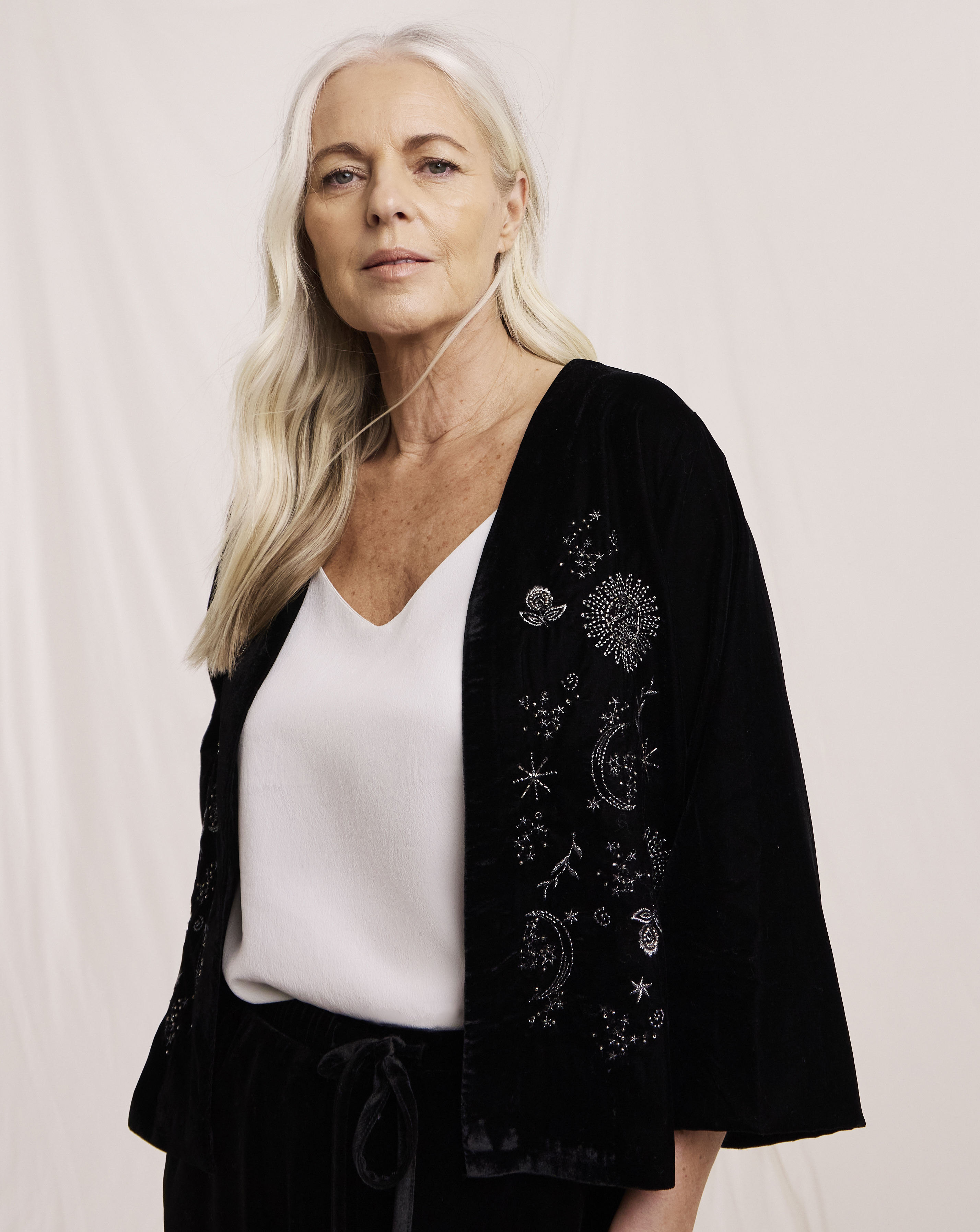 Julipa Embellished Velvet Party Jacket