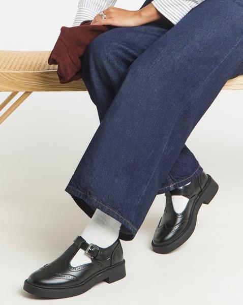 T Bar Brogue Mary Jane Wide