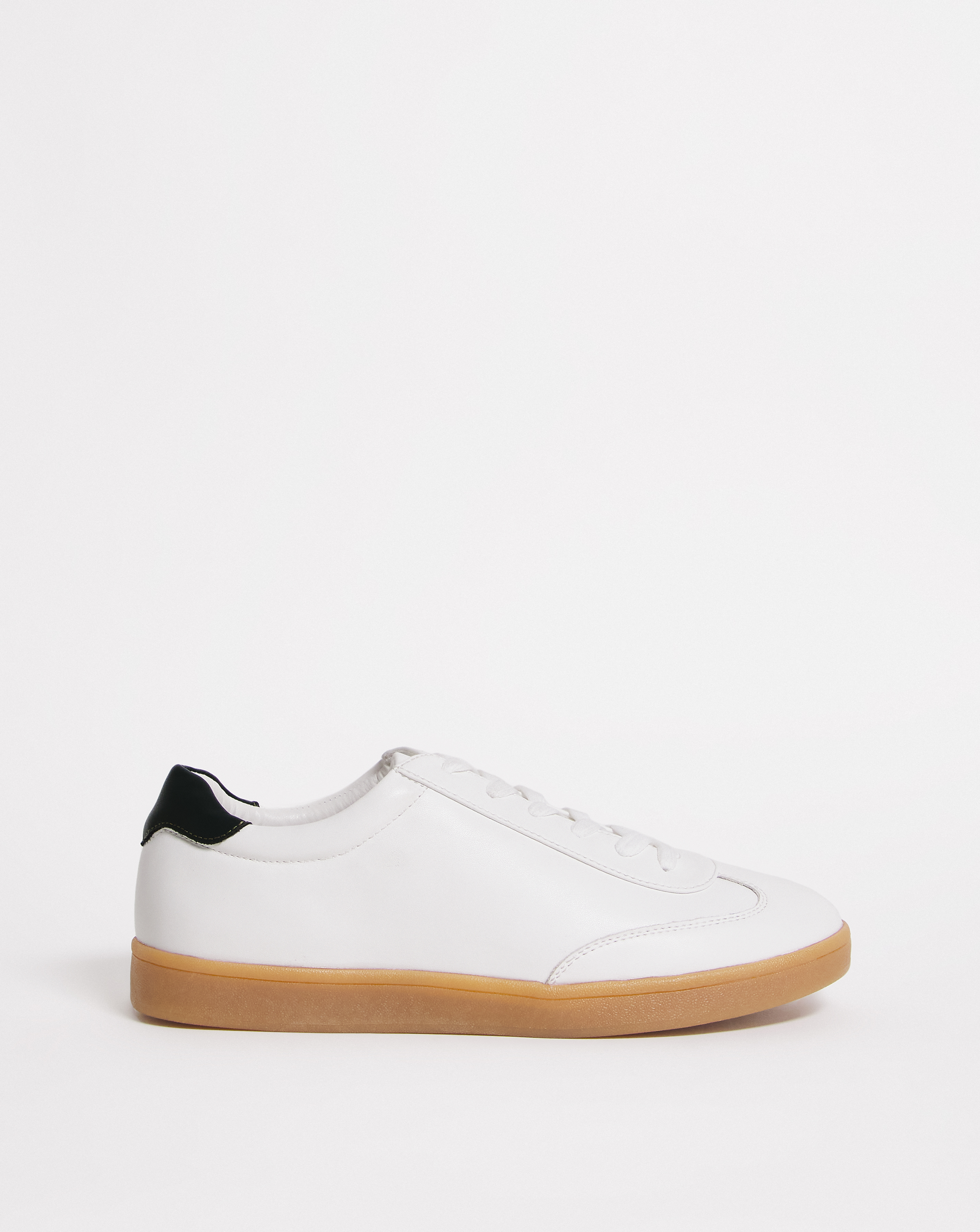 Modern Cupsole Trainer Wide