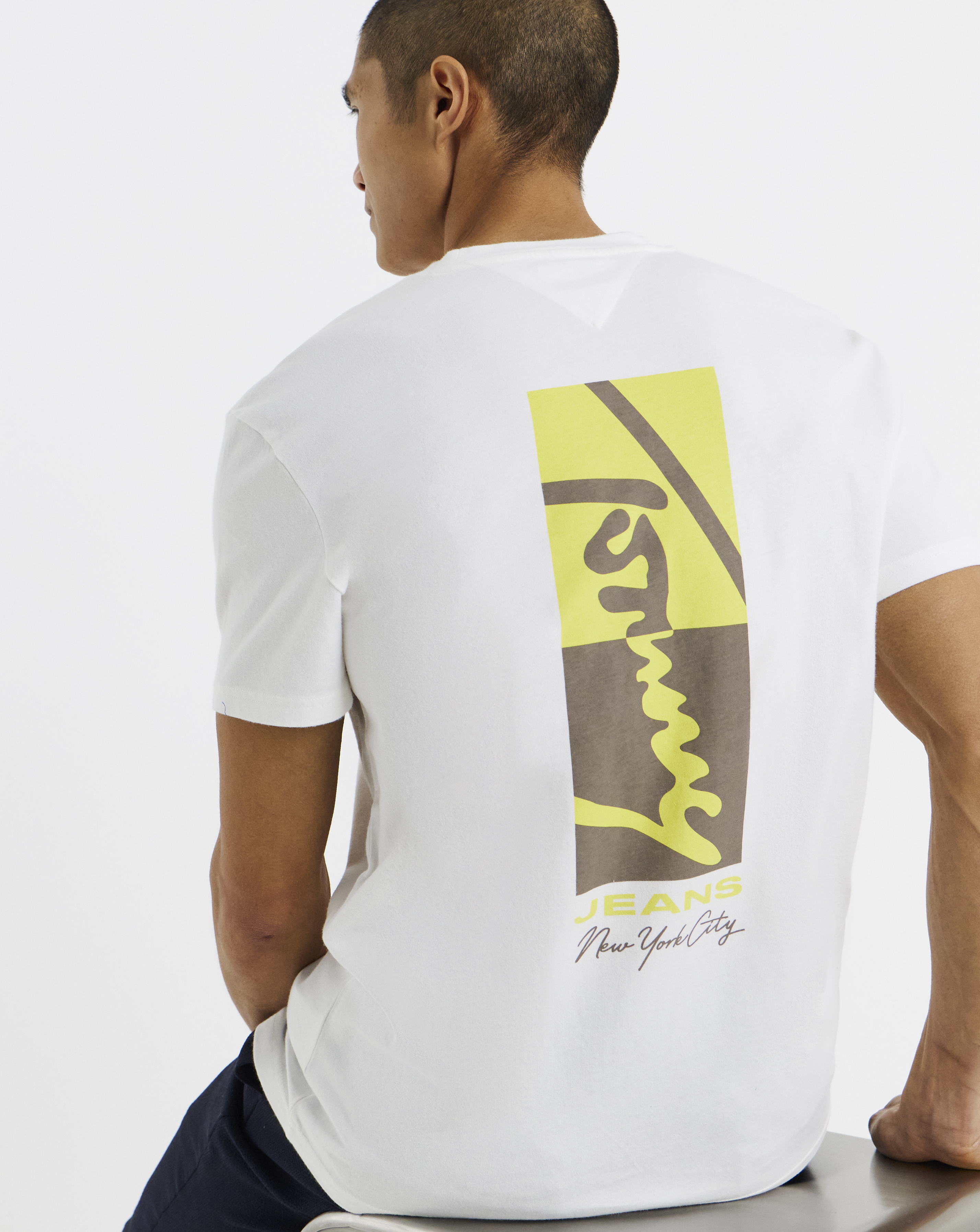Tommy Jeans Signature Block T-Shirt