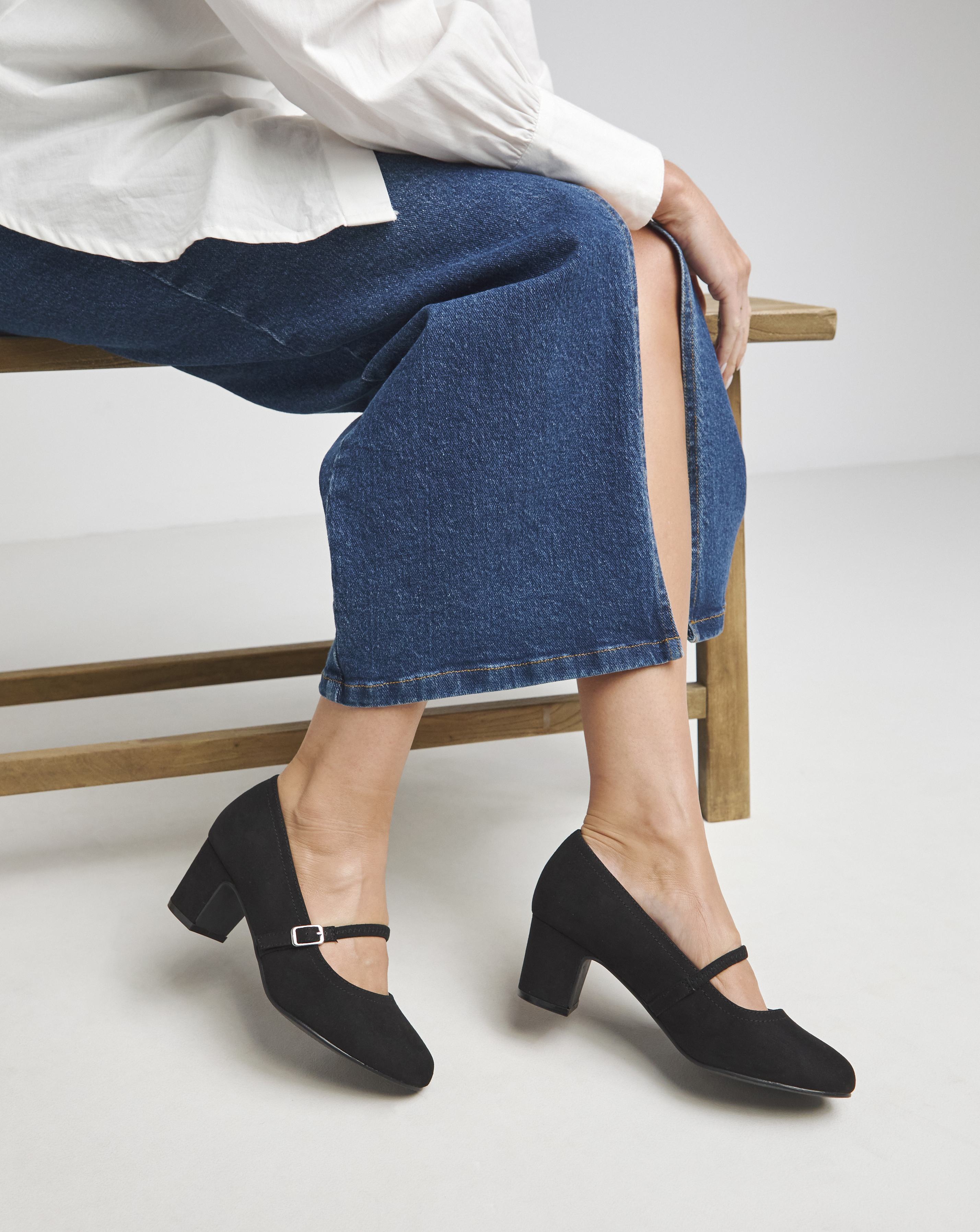 Low Block Heel Mary Jane Standard Fit