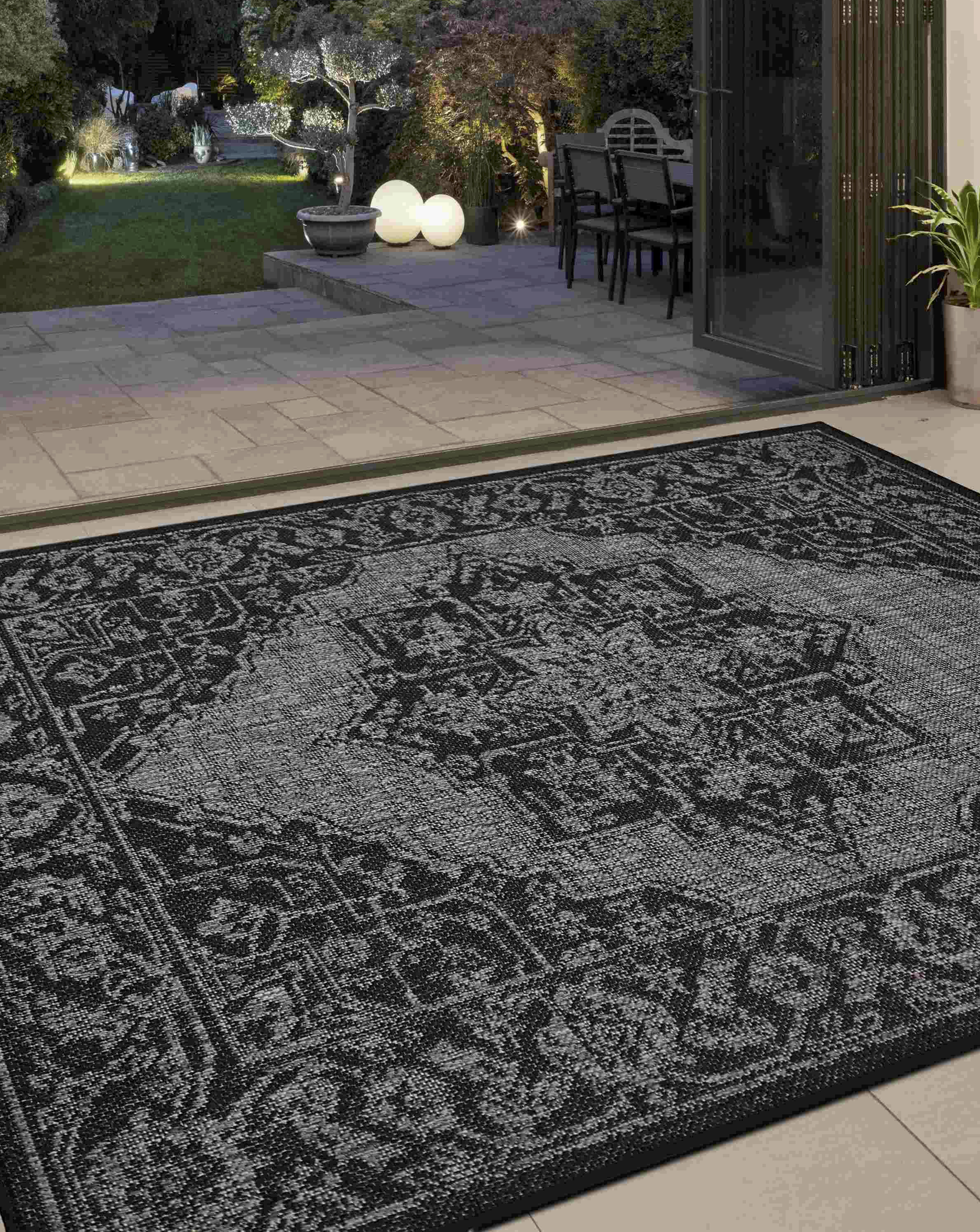 Homemaker Black Gel Backed Medallion Rug 160X225