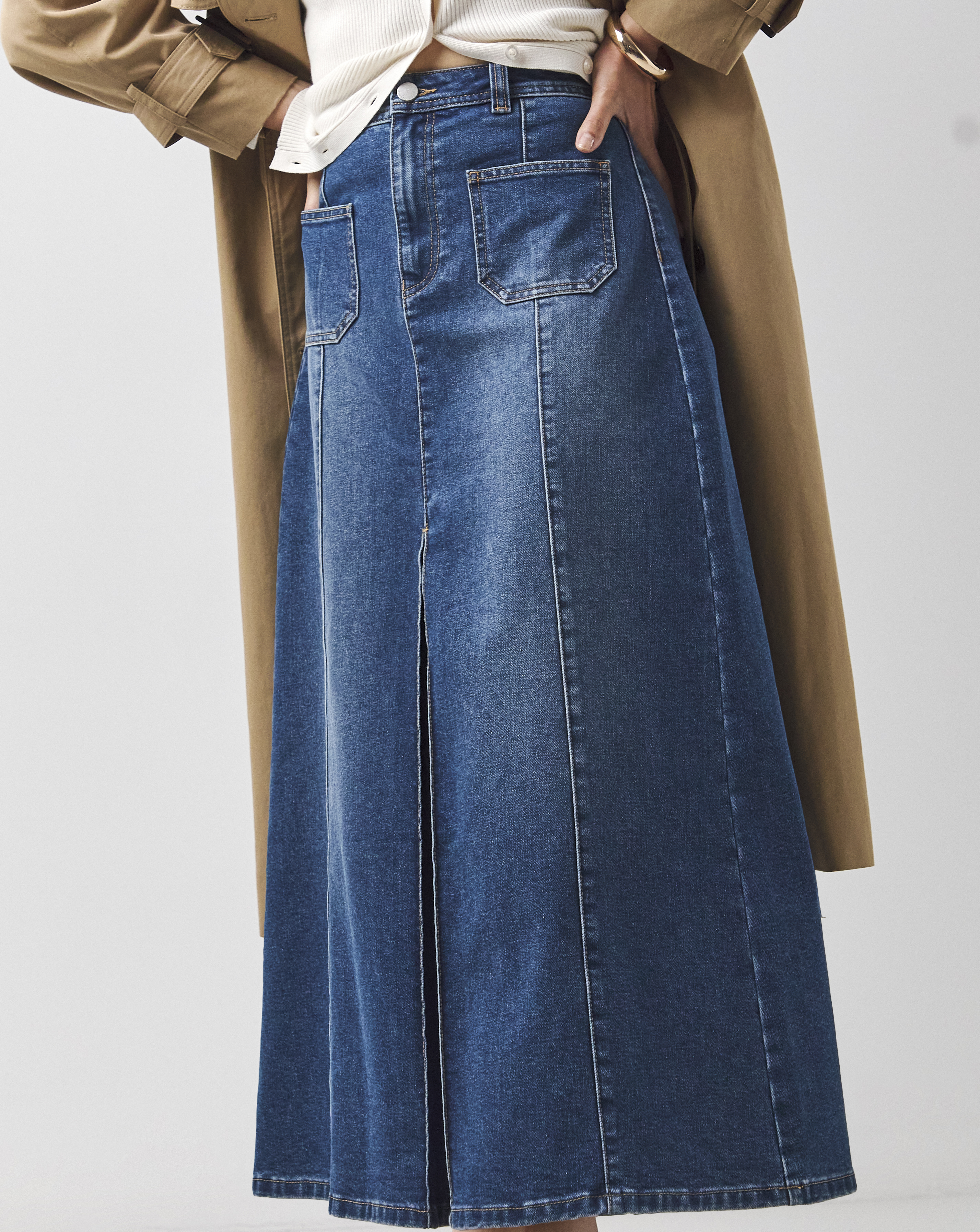 Washed Blue Pocket Front Denim Skirt