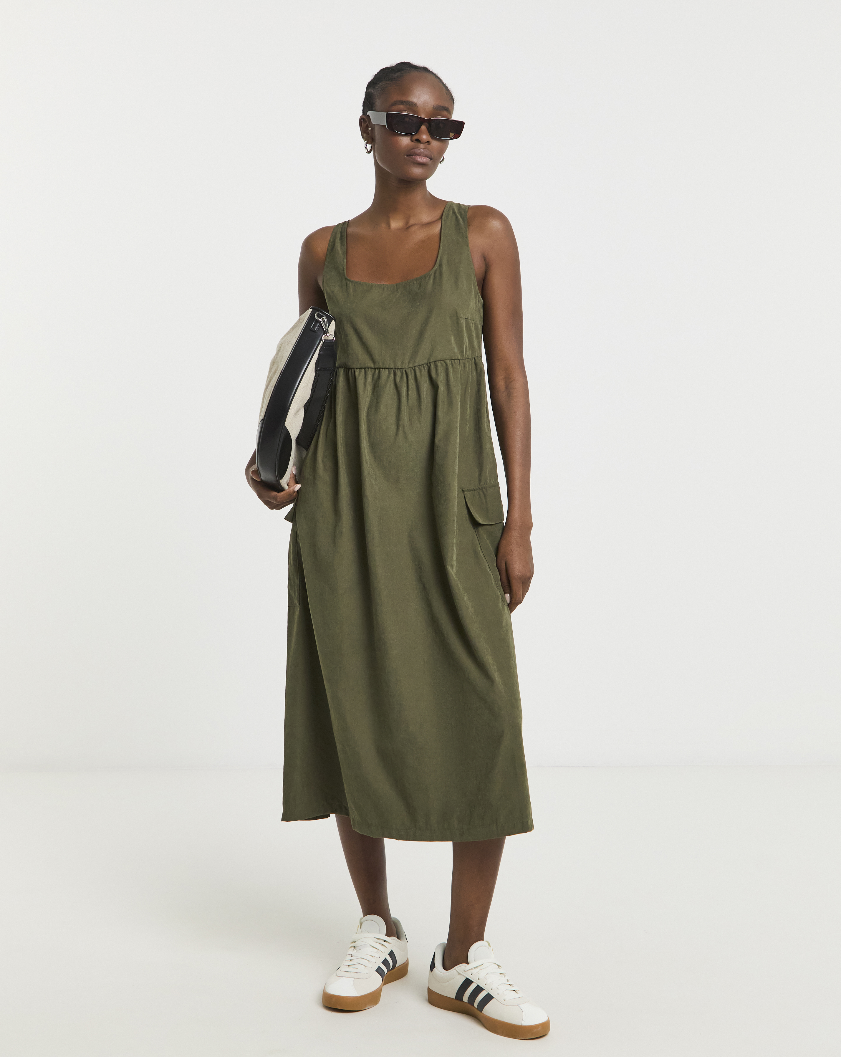 Simply Be - Women's Cargo Utility Midi Dress - Size 10 - Khaki - 89% Polyester 11% Nylon - Khaki