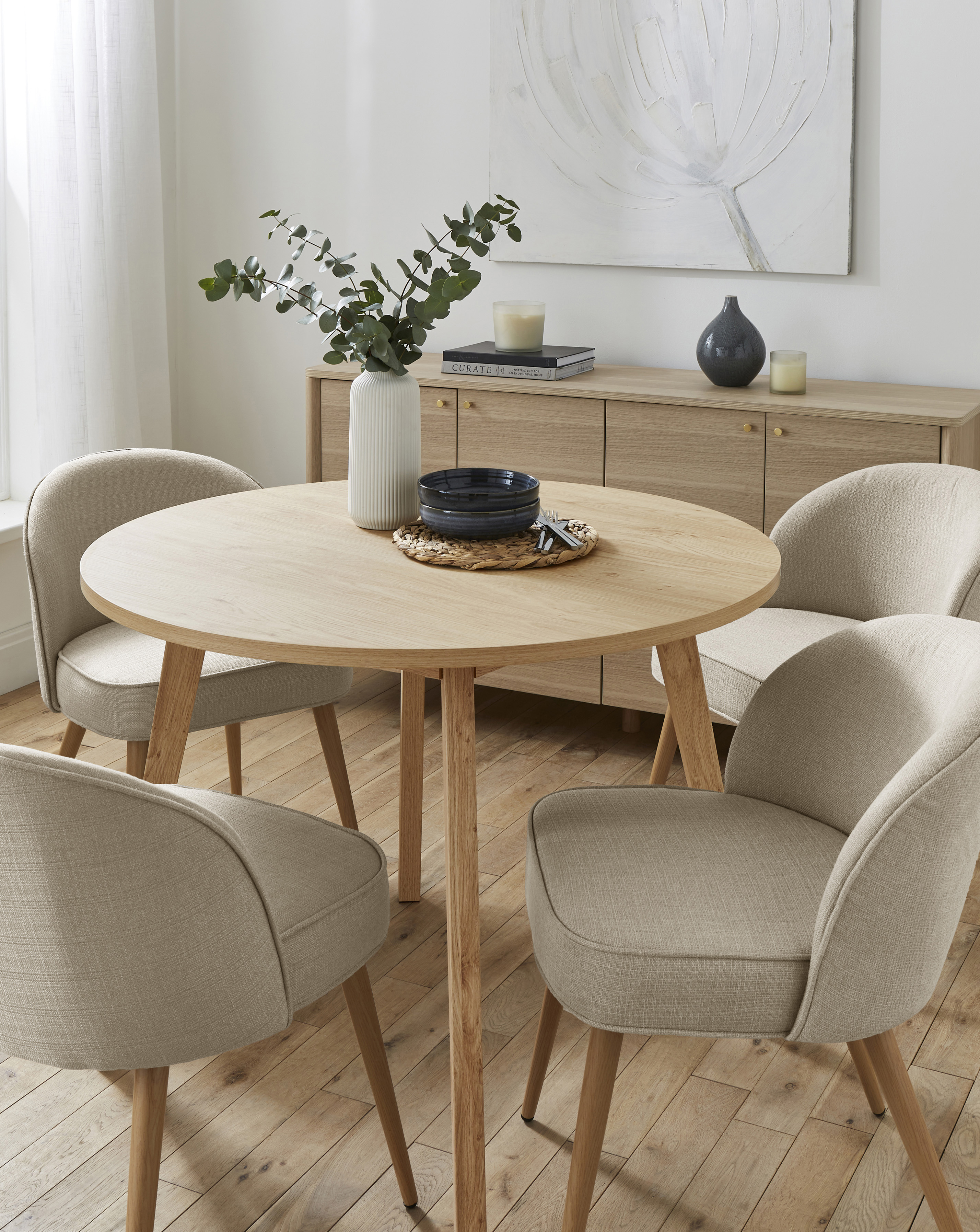 Gray & Osbourn No. 157 Oslo Round Table