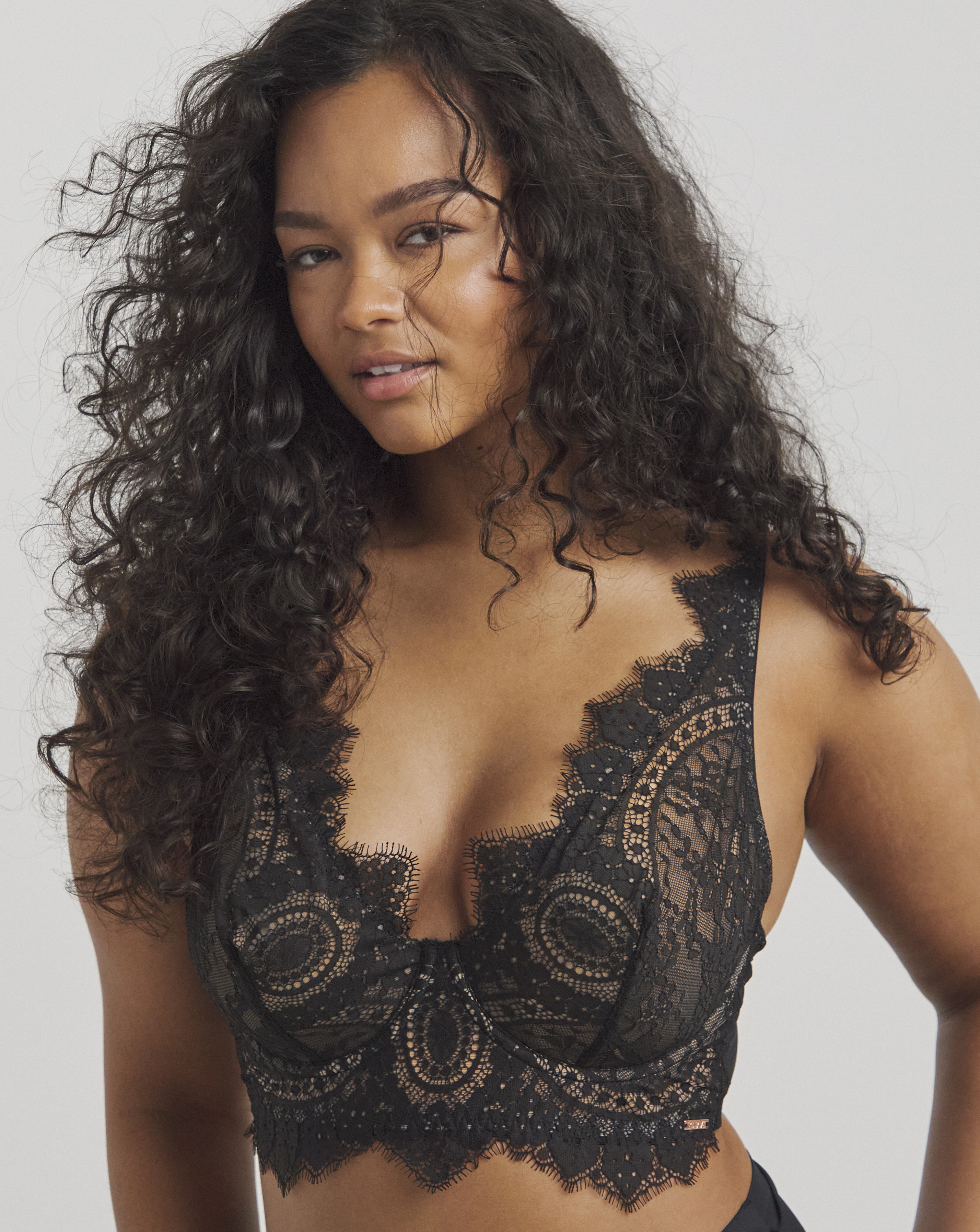 Figleaves Curve Curve Adore High Apex Bra In Black | UK Size 38B Women's