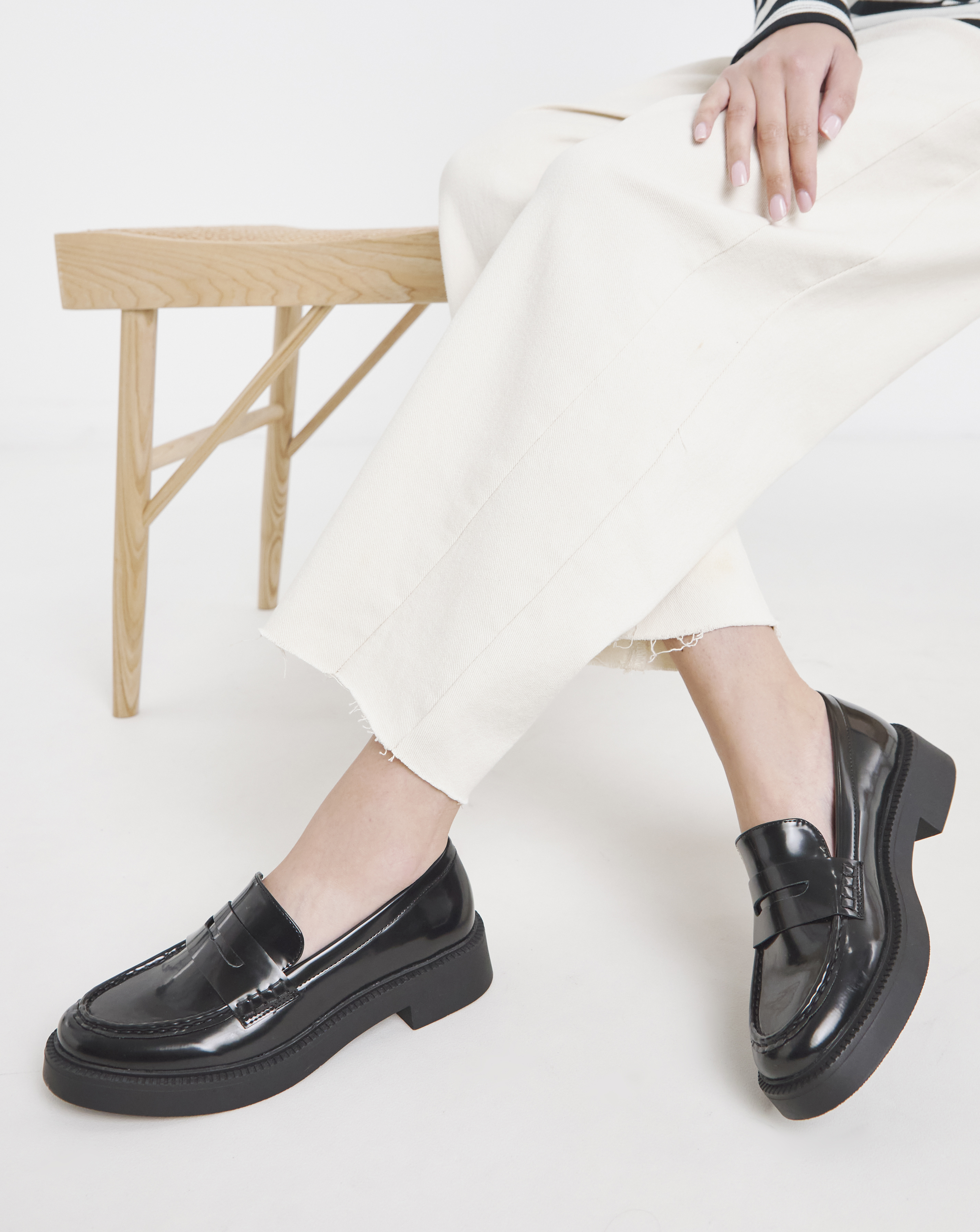 Whip Stich Loafer Extra Wide