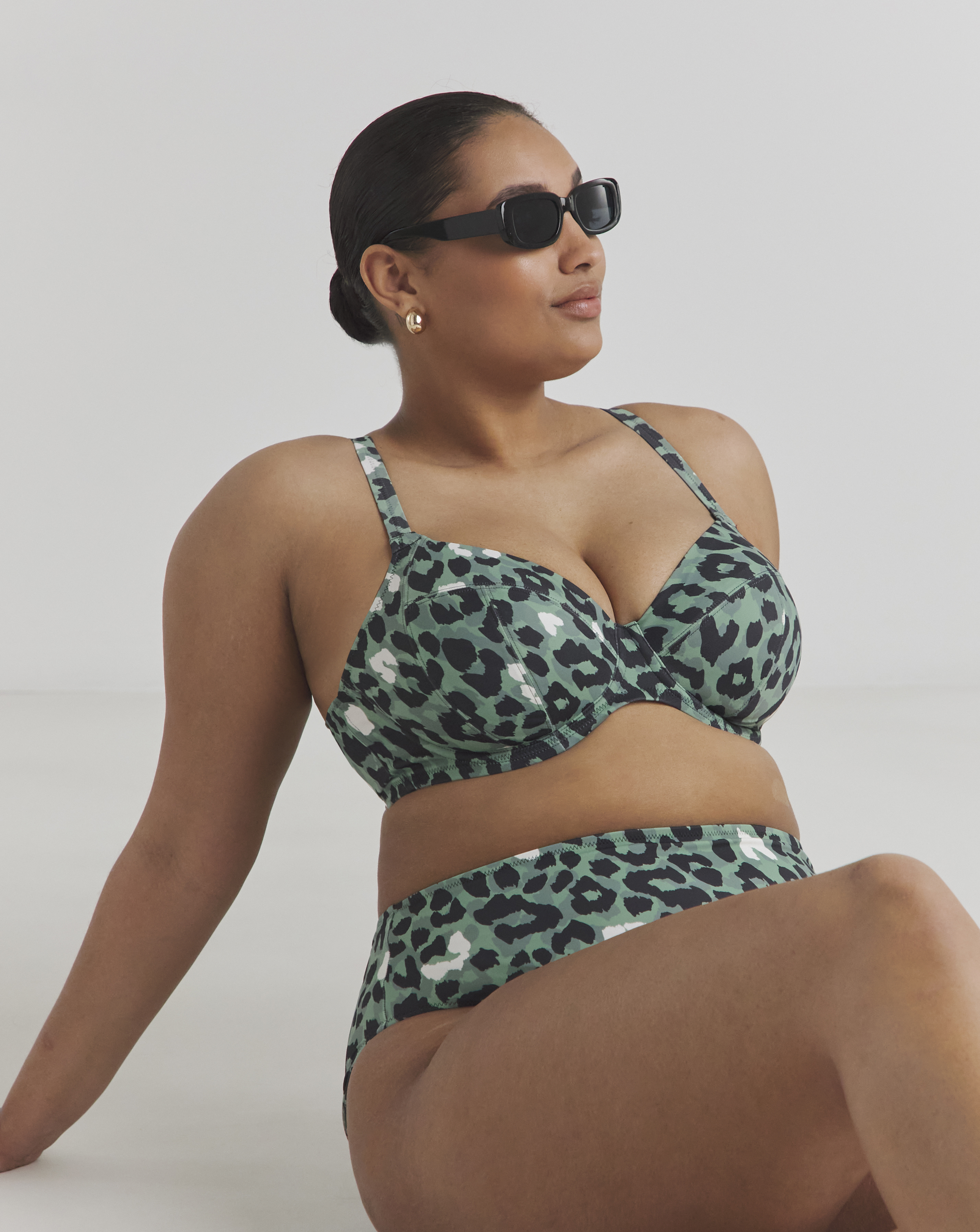 Elomi Jungle Bay Plunge Bikini Top