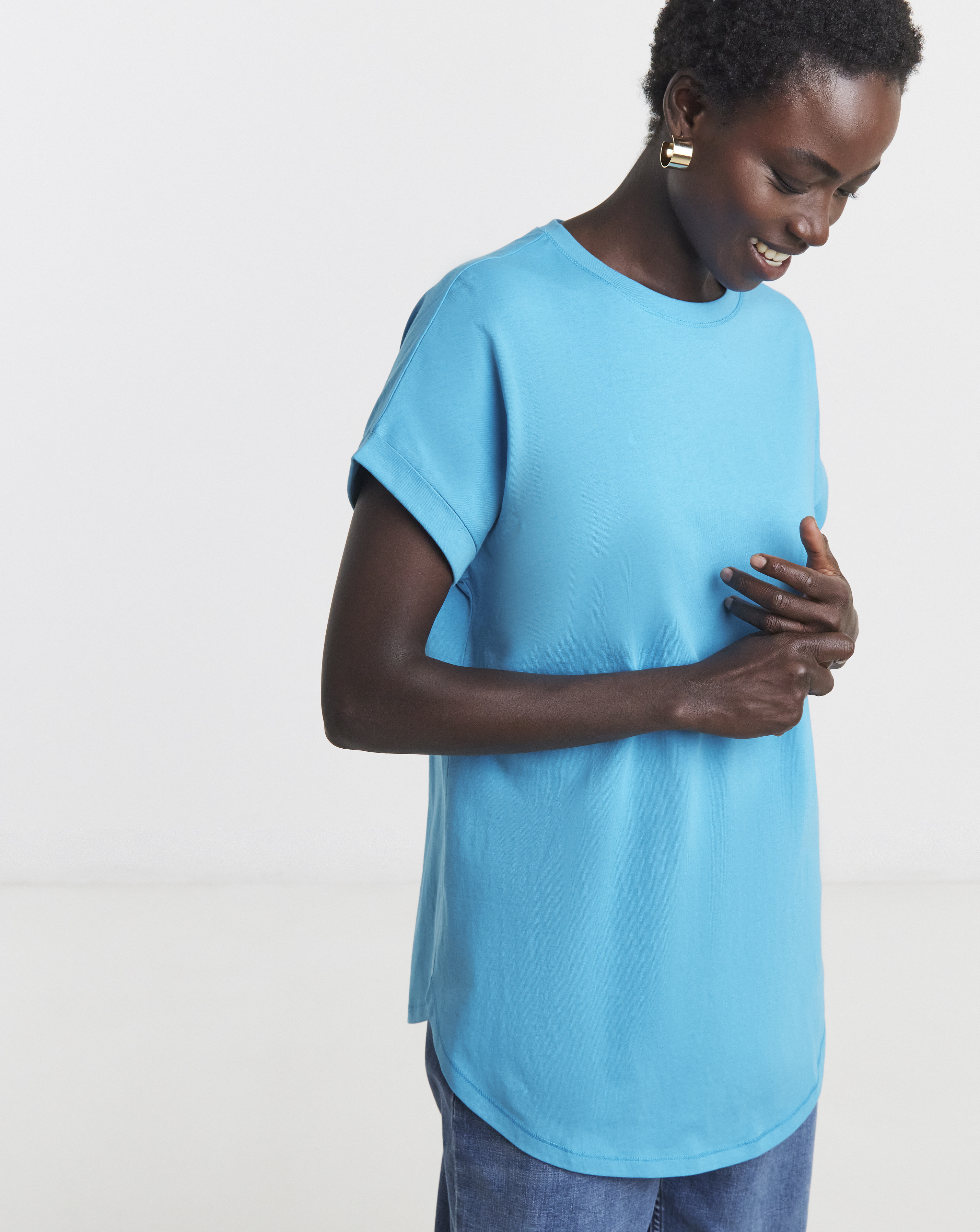The Longline Short Sleeve Curved Hem Top