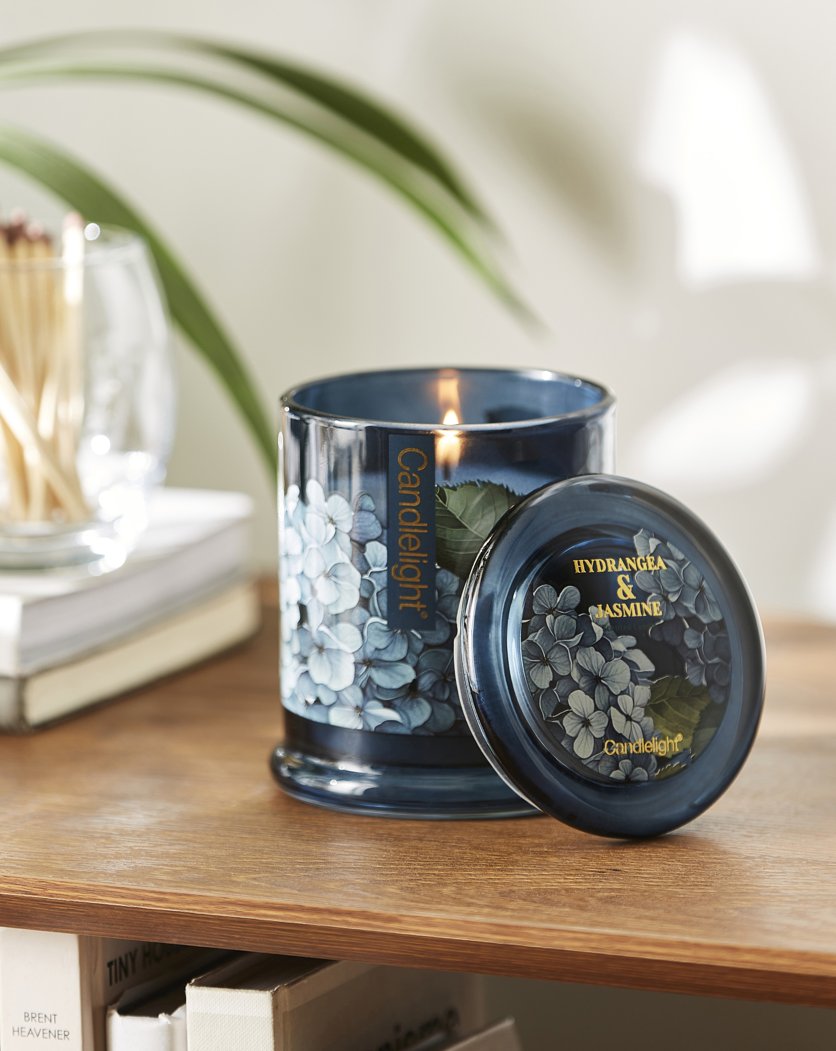 Hydrangea & Jasmine Jar Lidded Candle