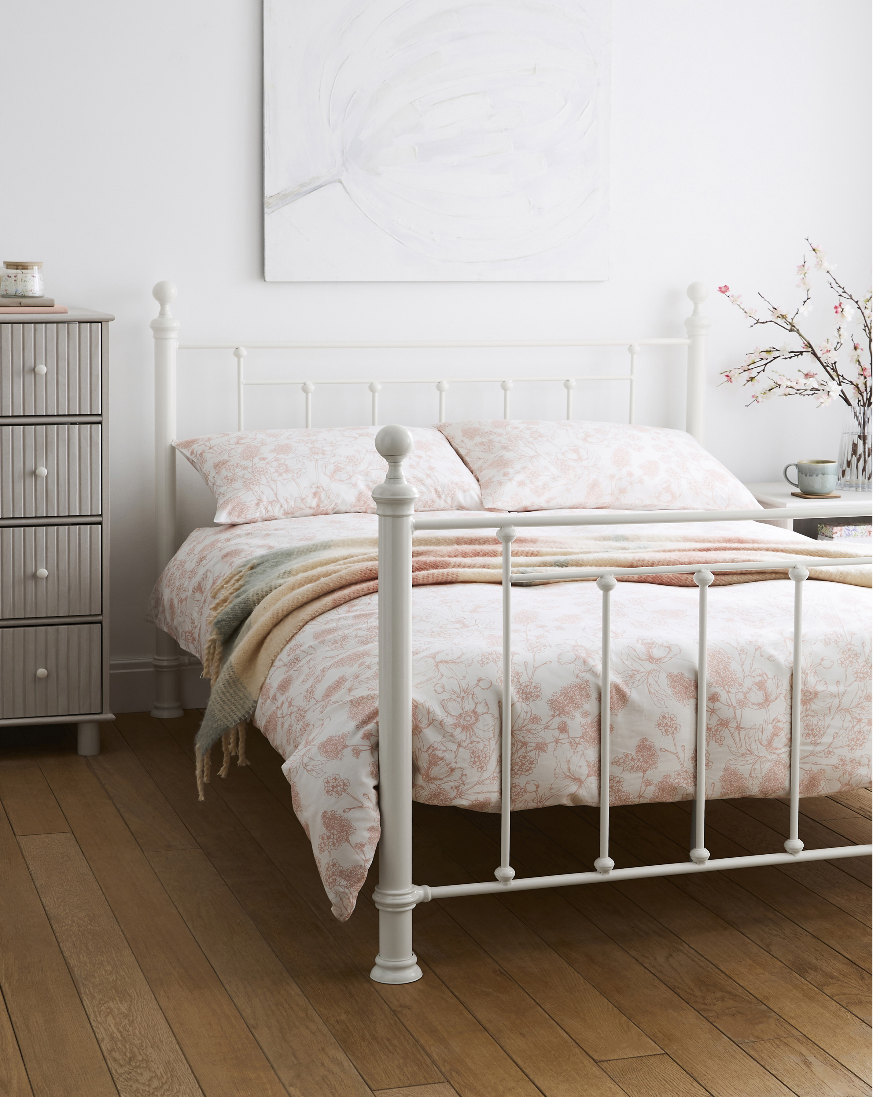 Julipa Lucie Bed & Layer Memory Mattress