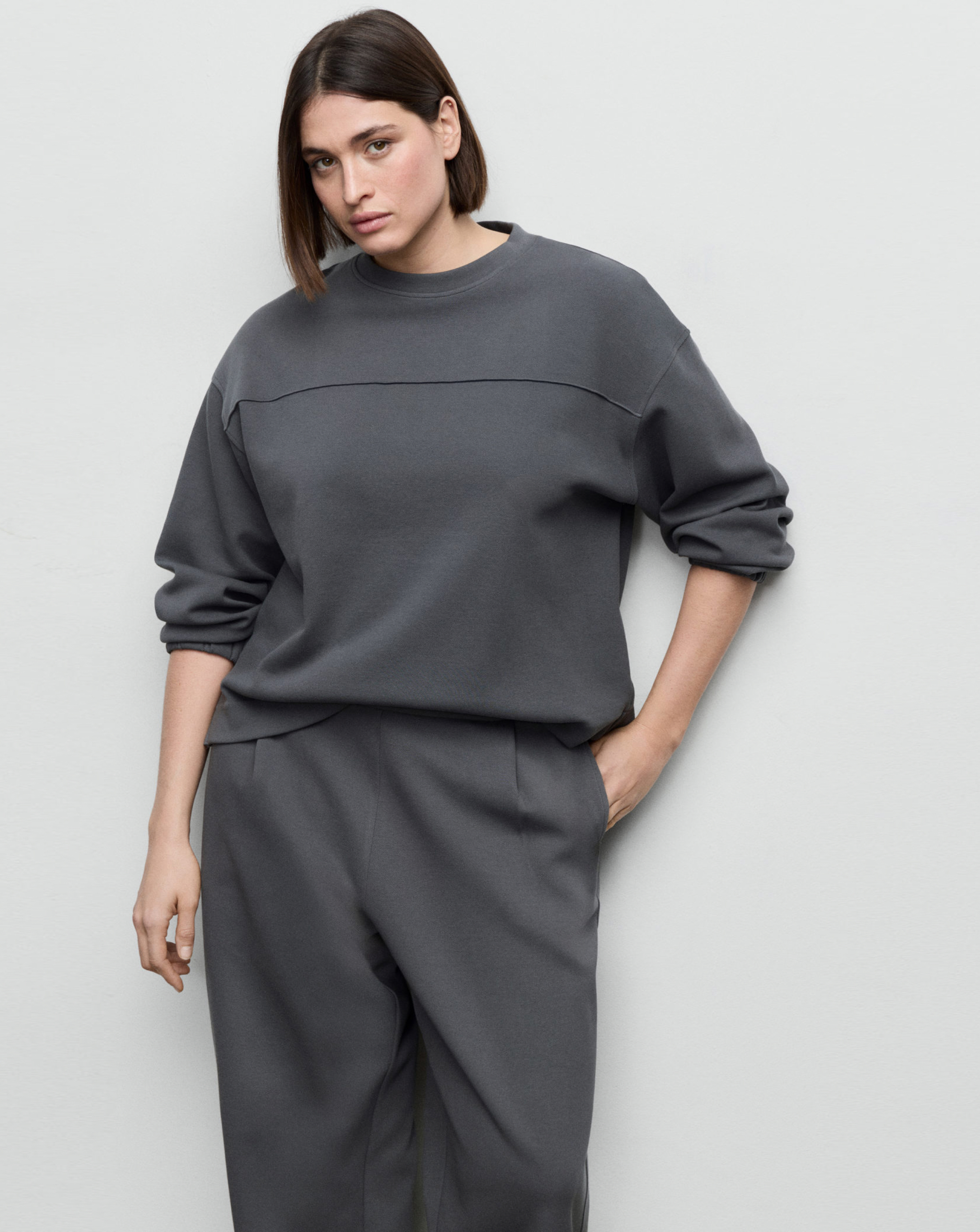 Mango Sweatshirt