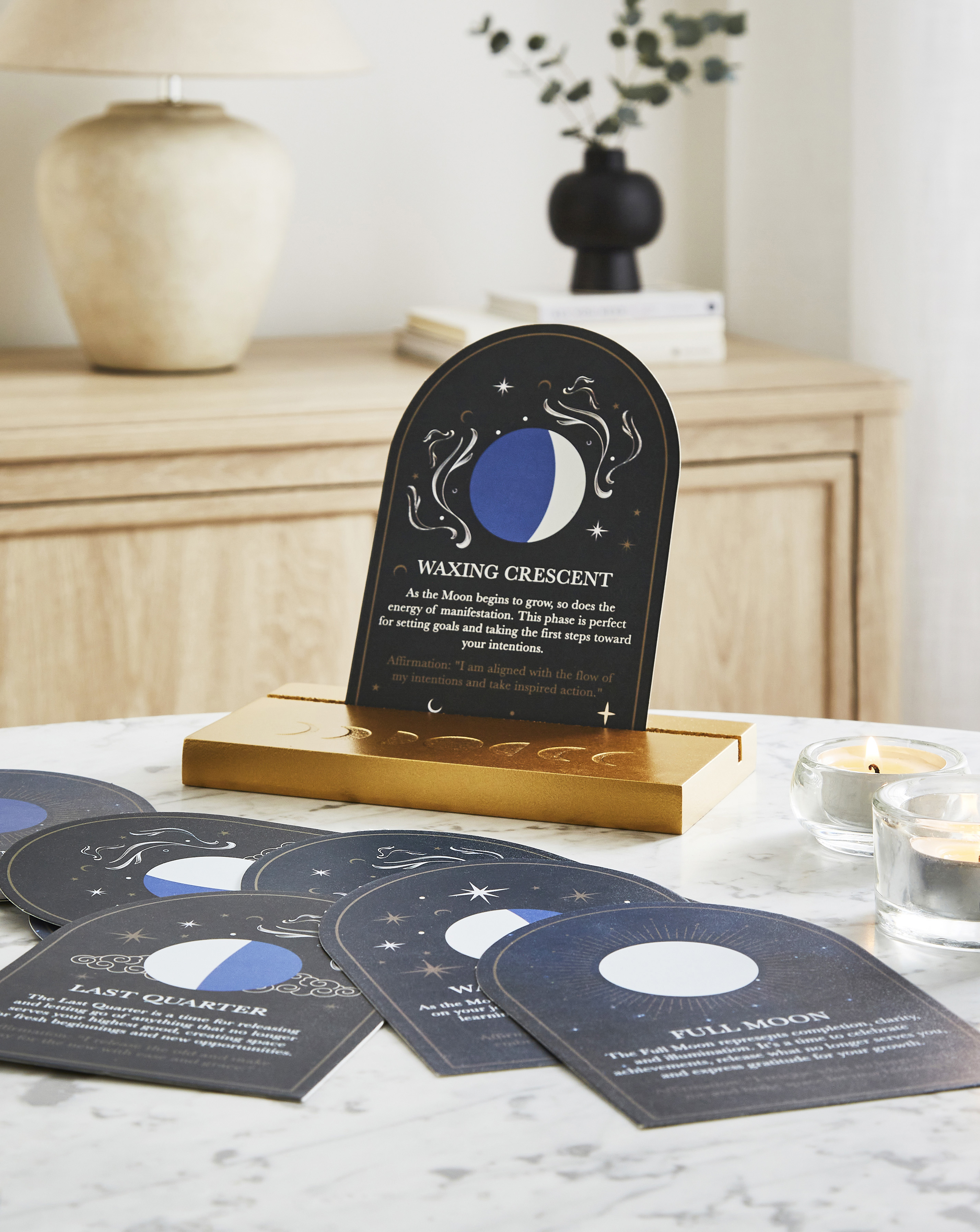 Set of 8 Moon Cards with Stand