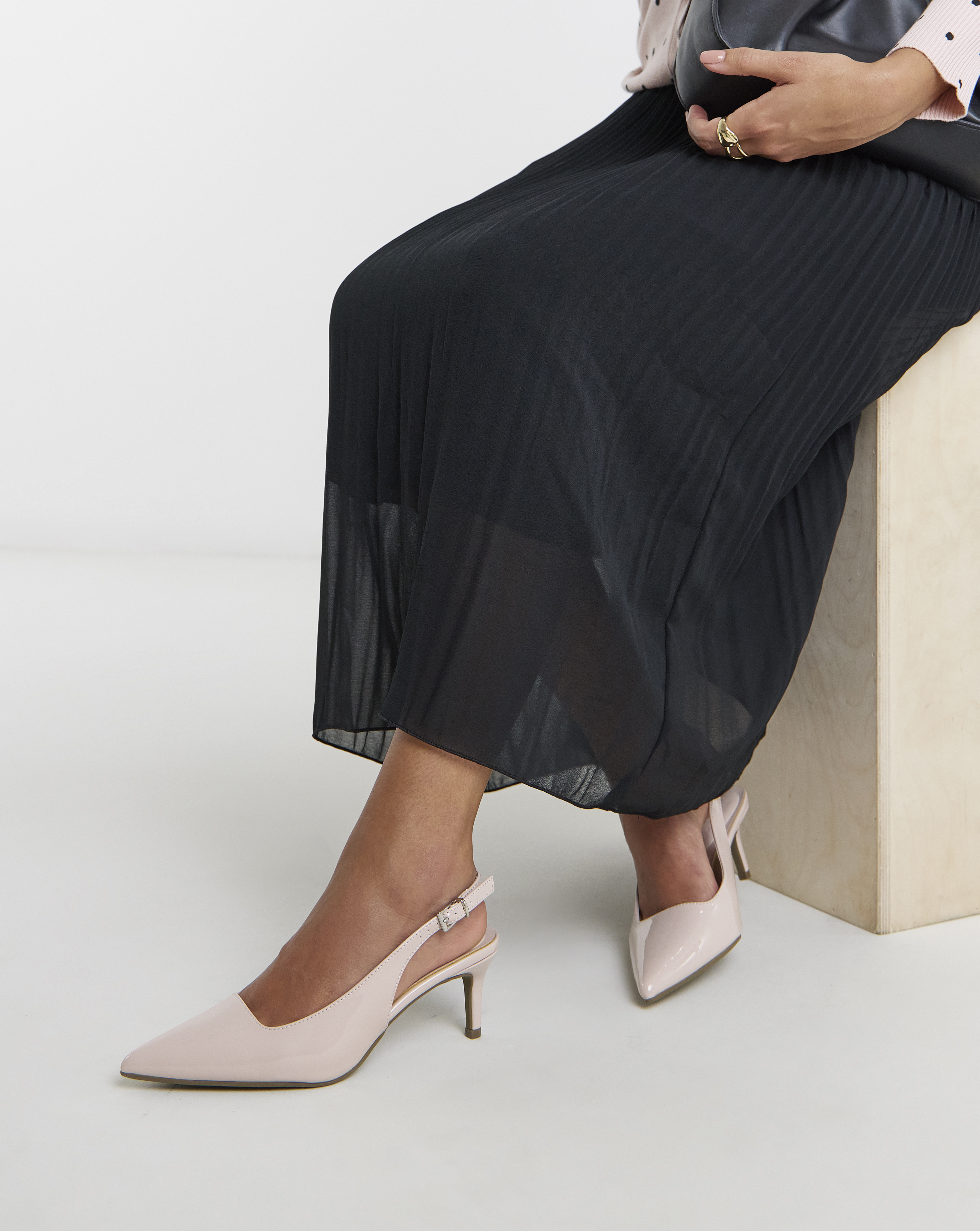 Pointy Toe Slingback ExWide