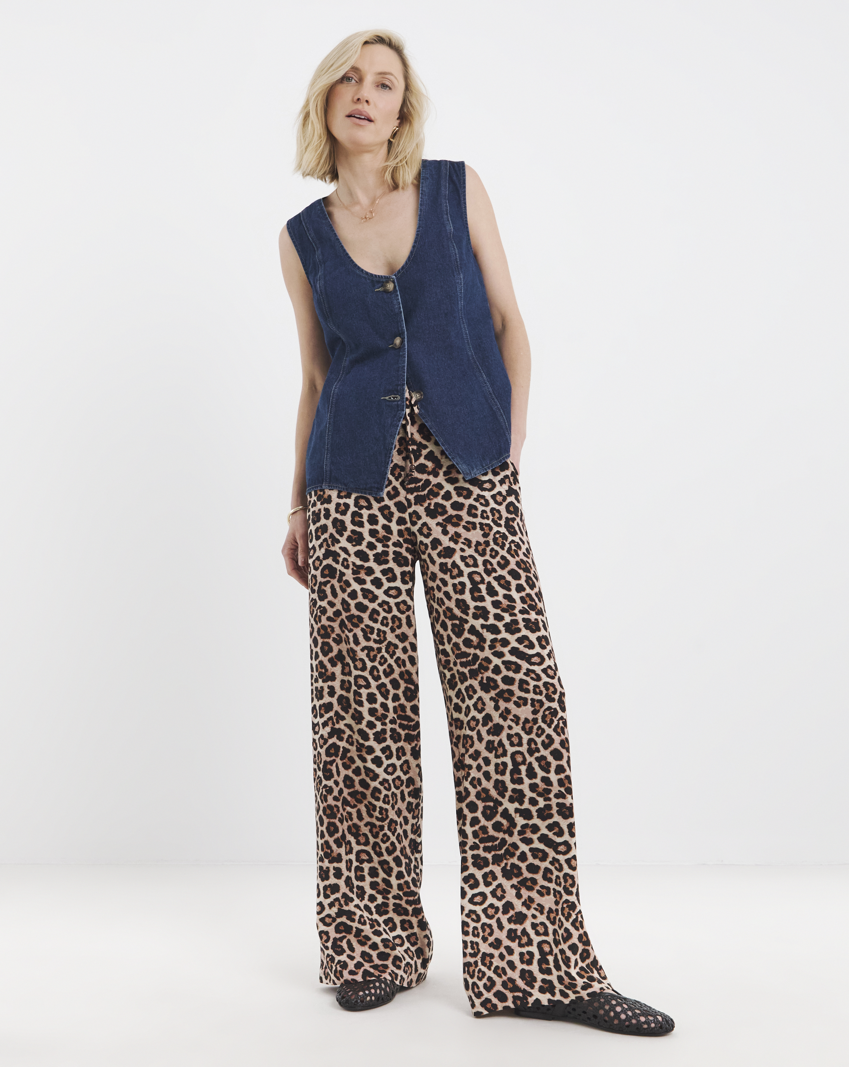 Wide Leg Trouser