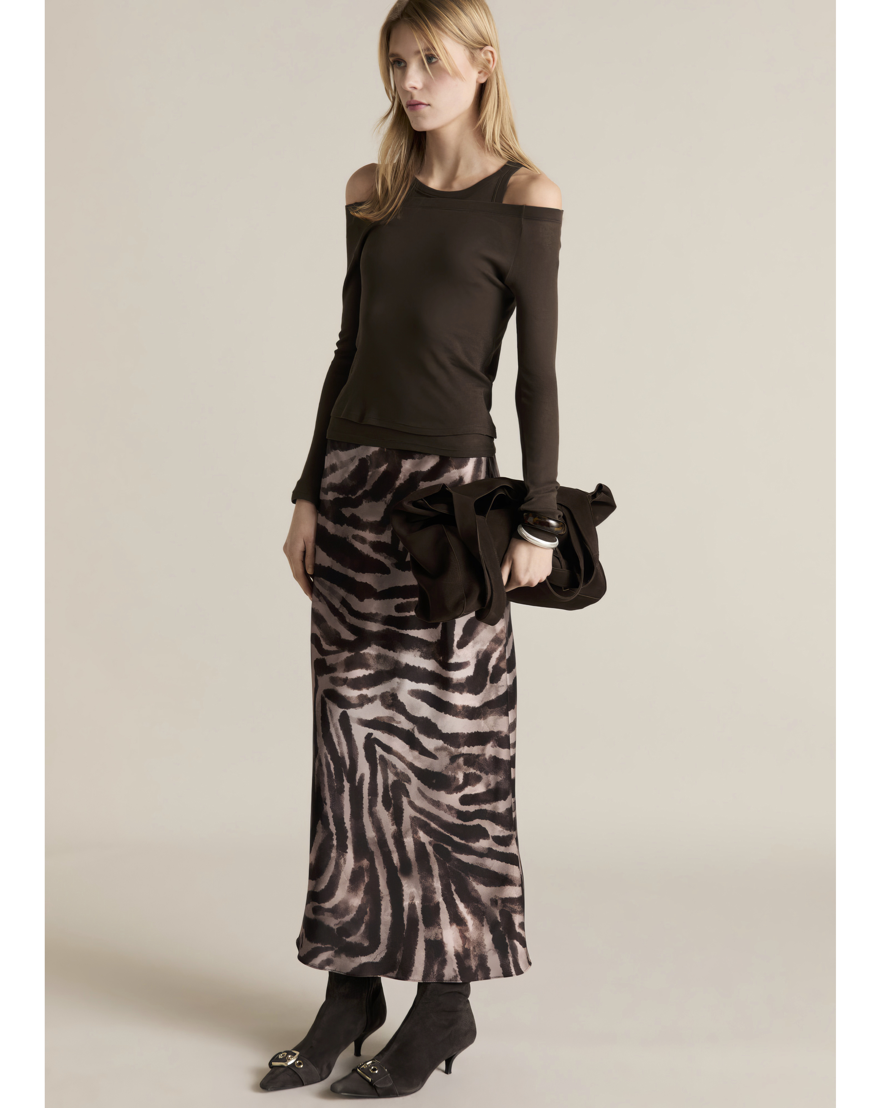 Mango Skirt Bombi