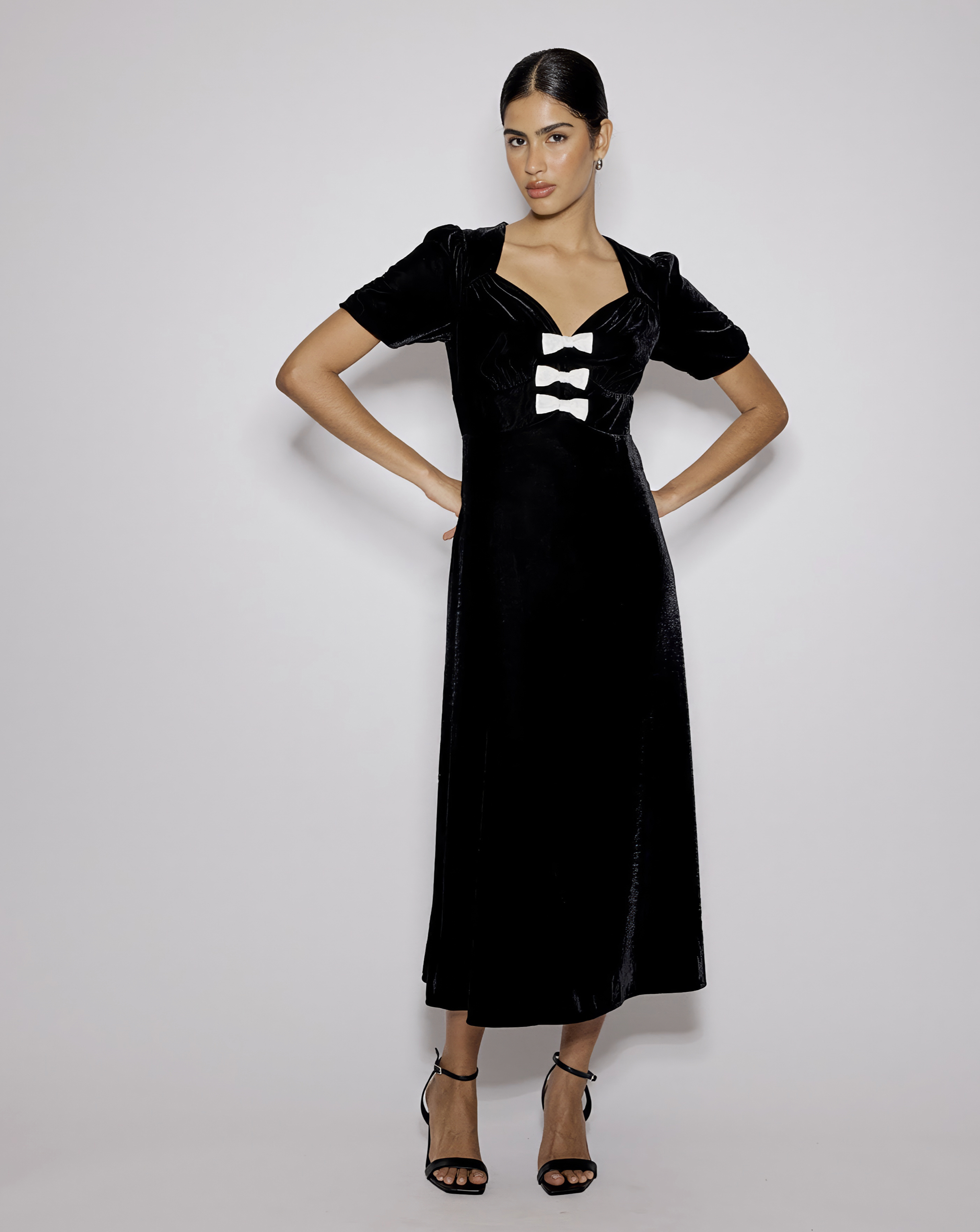 Nobody's Child Eleanor Velvet Midi Dress - Image
