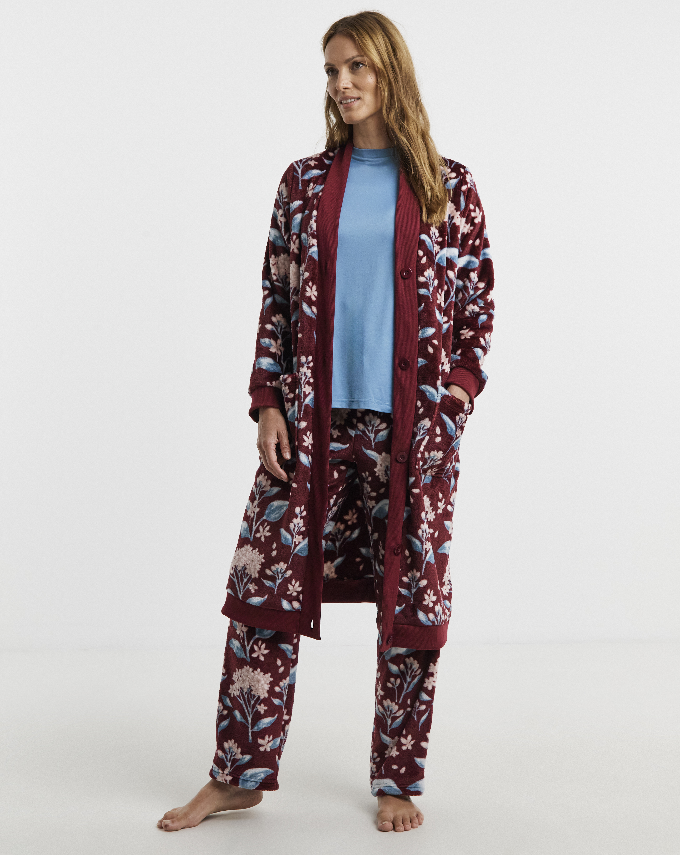 Julipa 3 Piece Floral Lounge Set