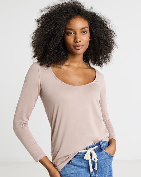 Scoop Neck Top