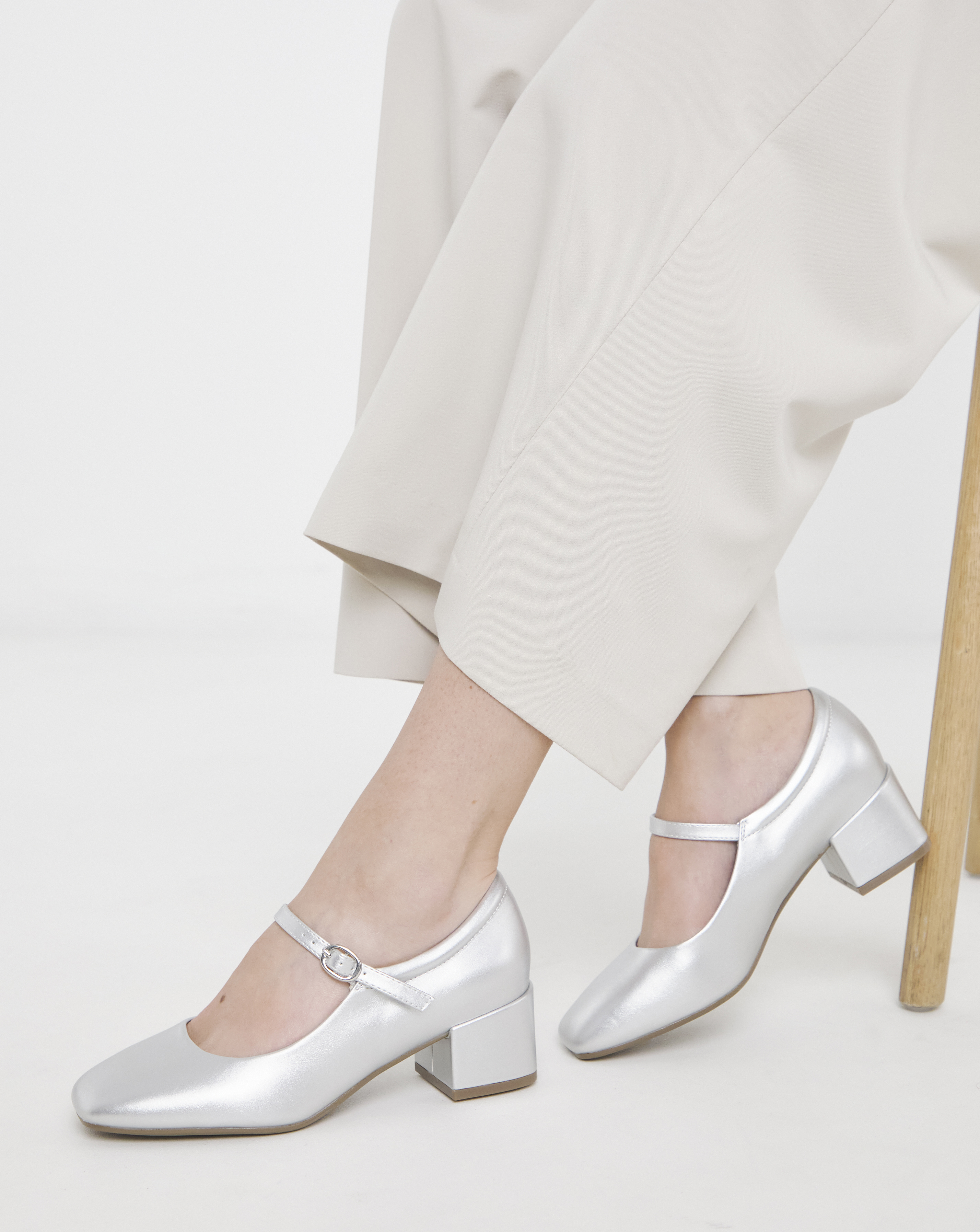 Block Heel Mary Jane Wide
