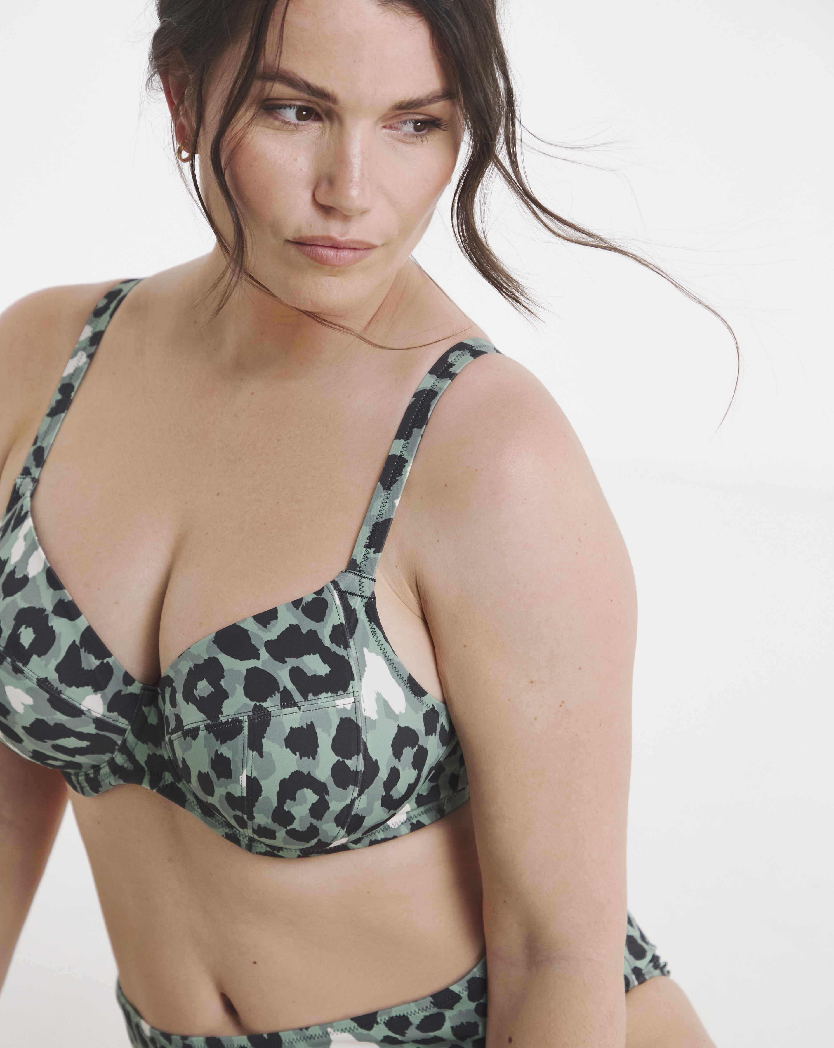 Elomi Olive Jungle Bay Plunge Bikini Top - 36E