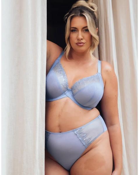 New In - Curvy Kate Flare Full Plunge Bra