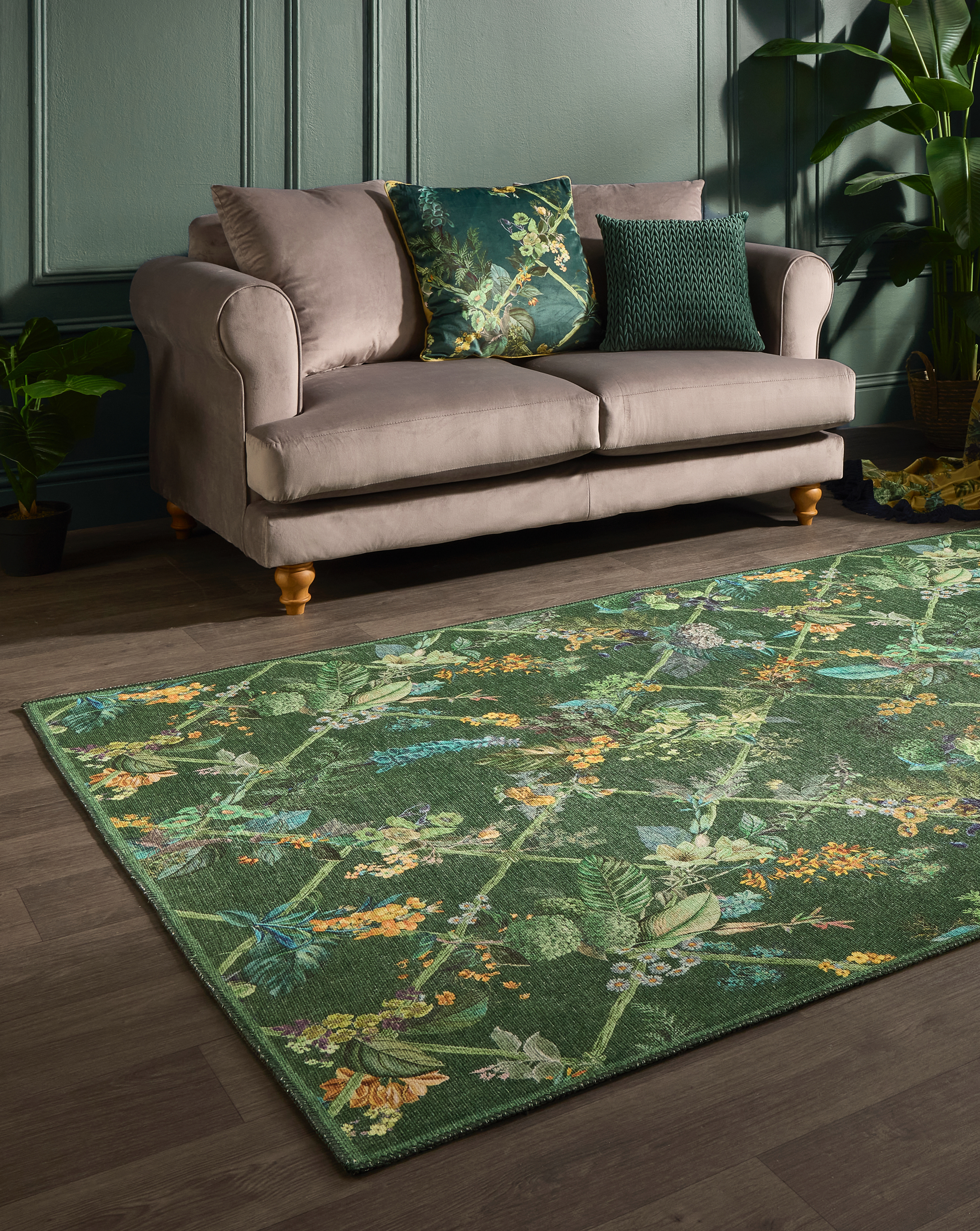 Laurence Llewelyn-Bowen Fantasia Rug